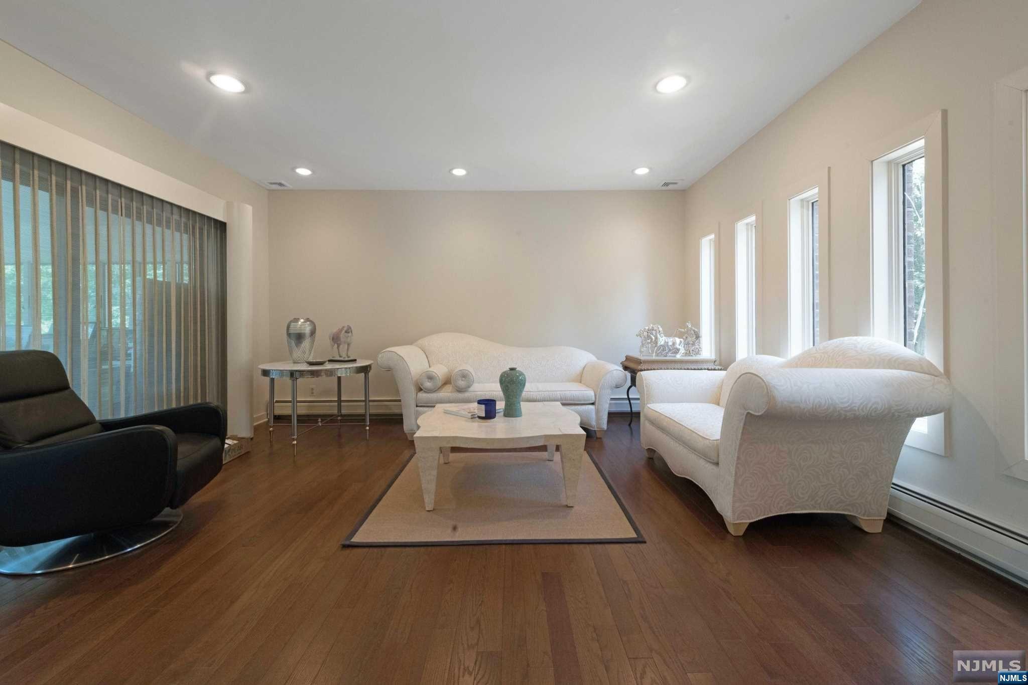245 East Saddle River Road
