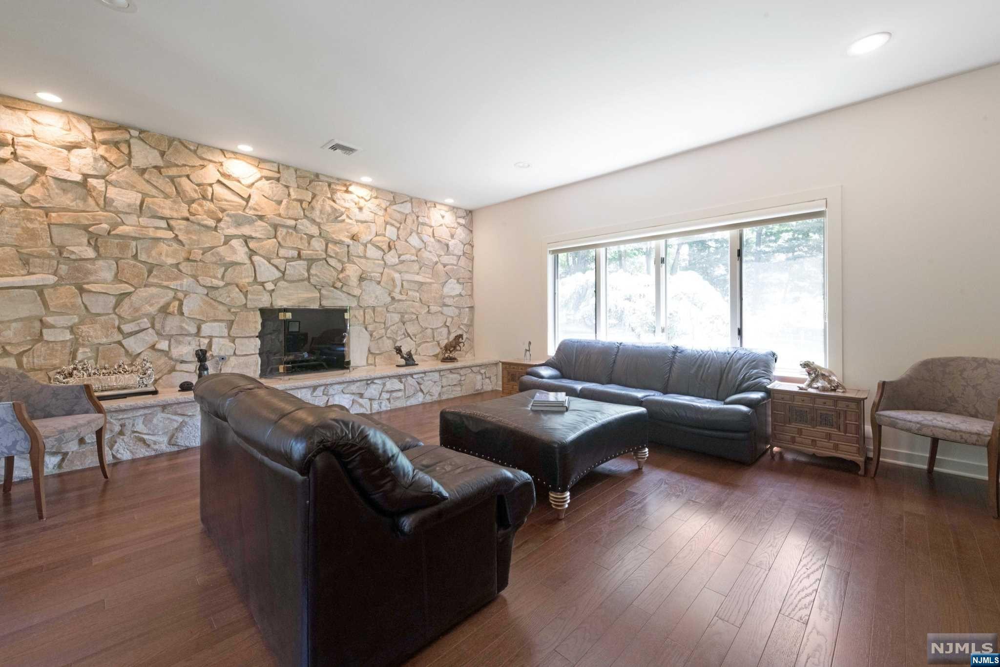 245 East Saddle River Road