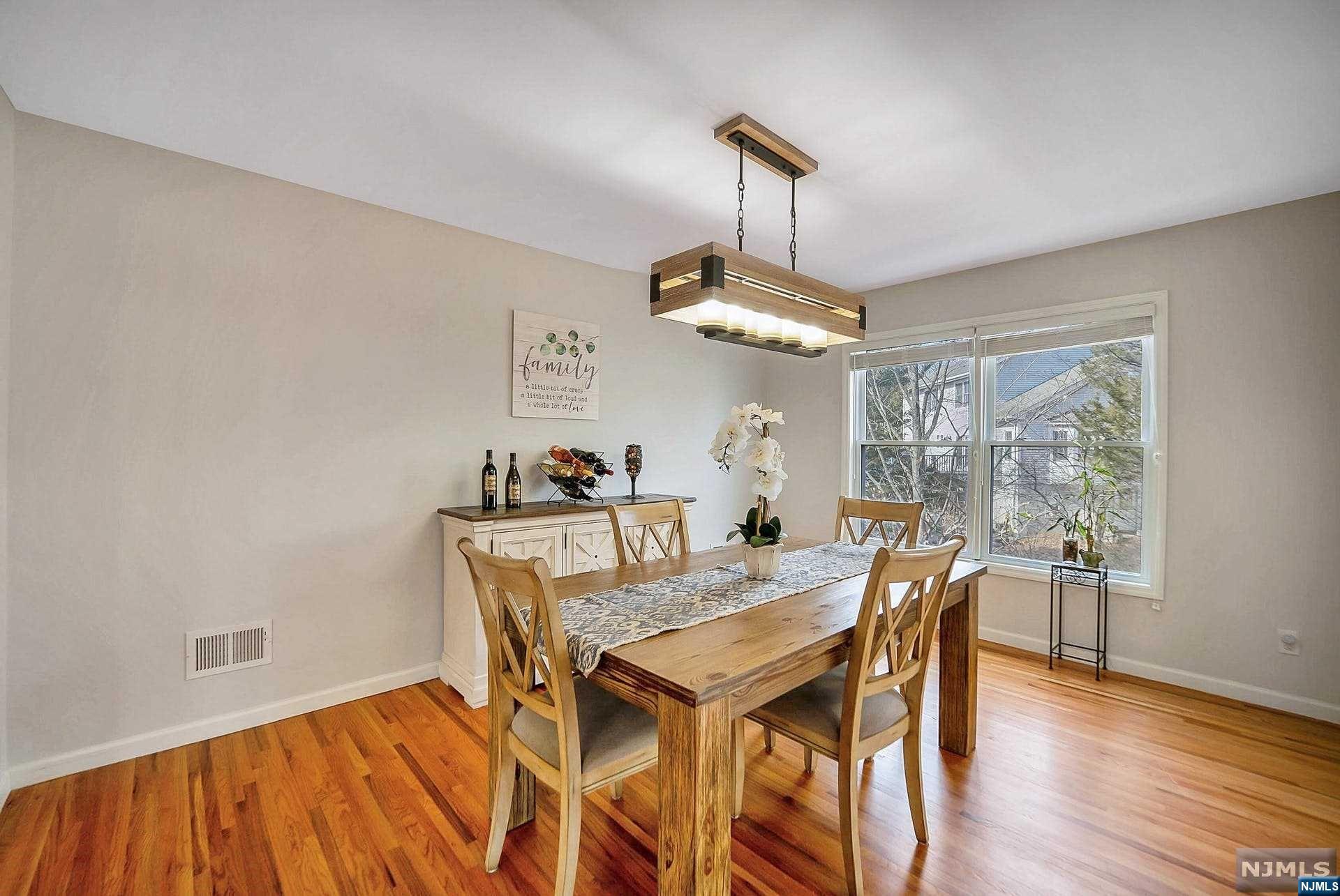 52 Beechwood Drive