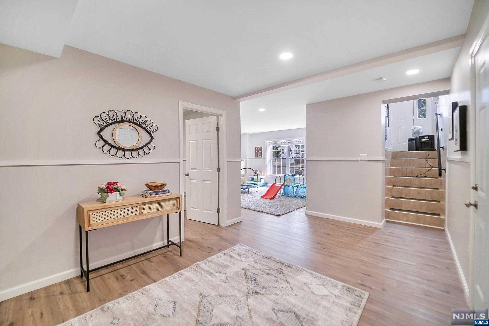 52 Beechwood Drive