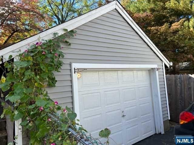 113 Brakeshoe Place