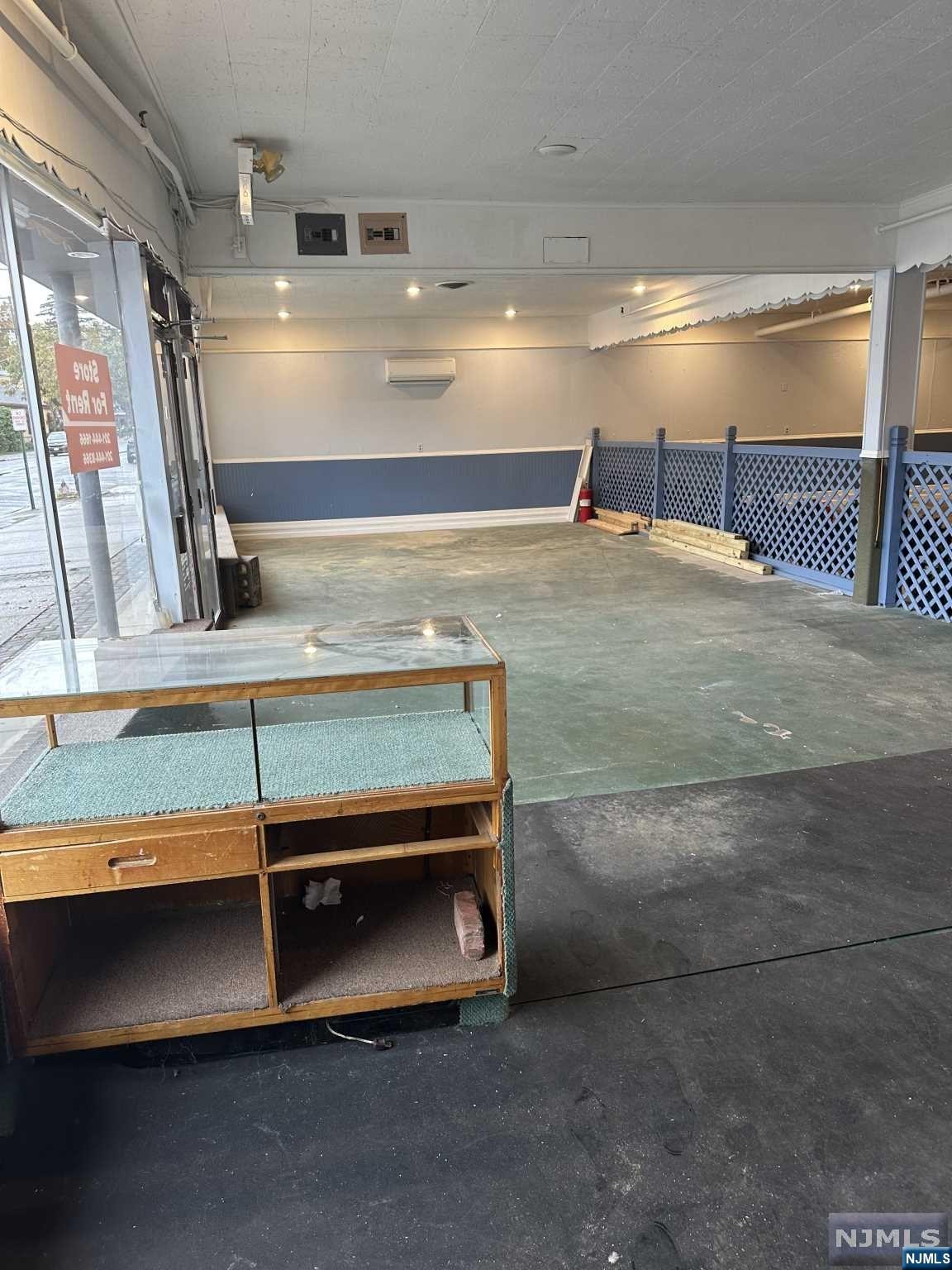 18 Central Avenue Unit: 22 & 24