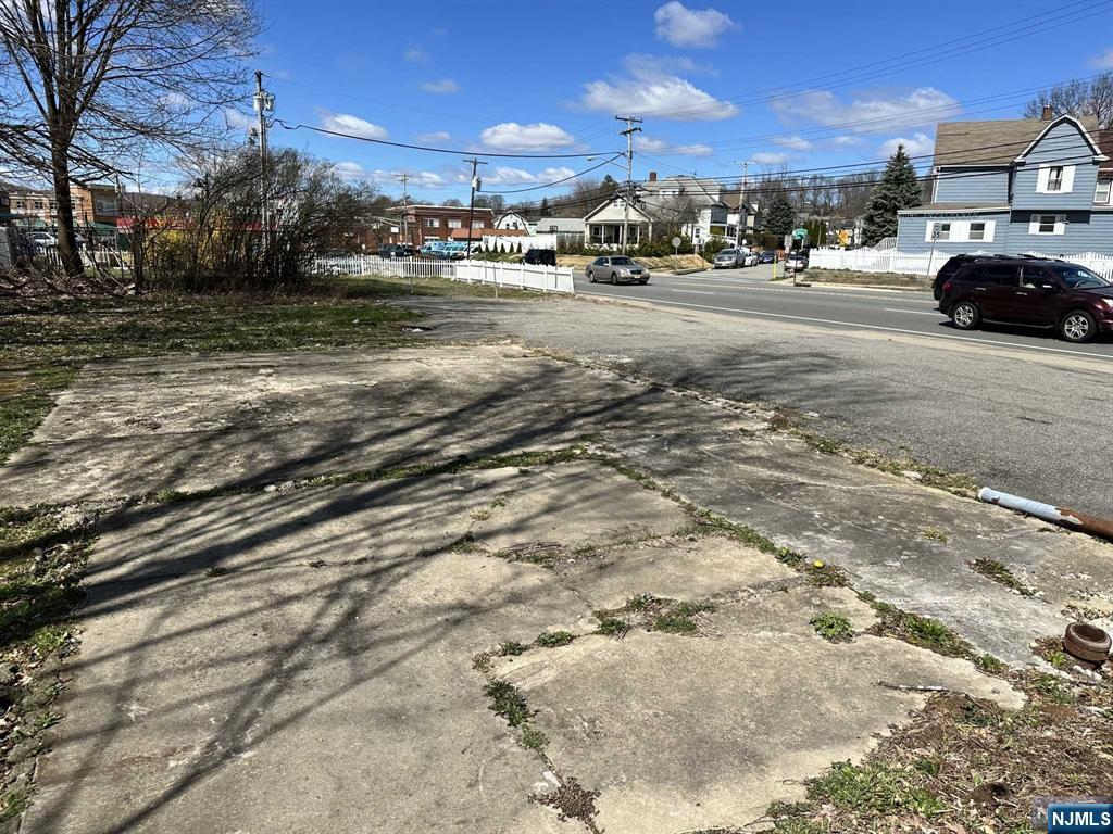226 East Mcfarlan Street