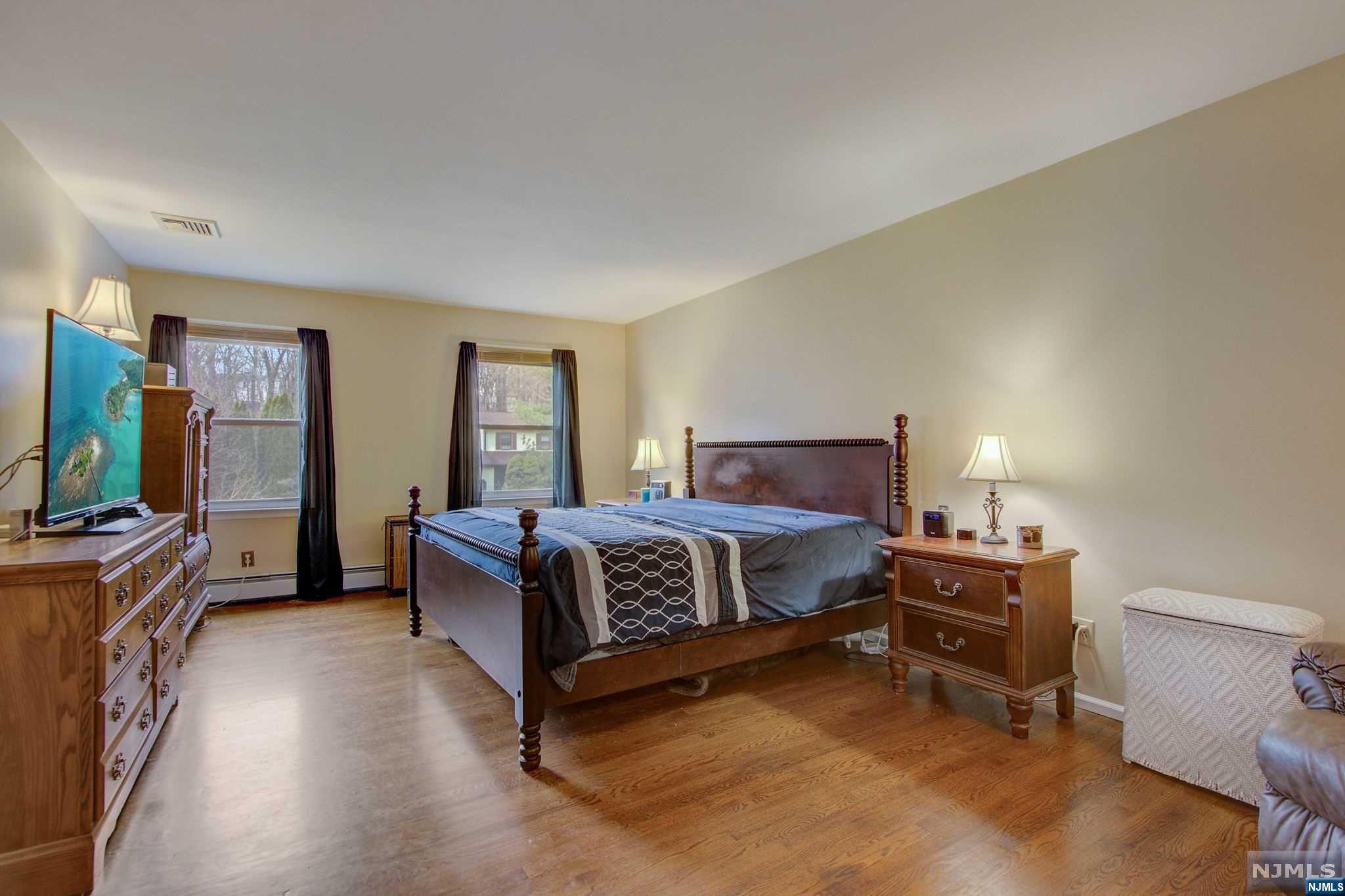 6 Sweetwater Lane