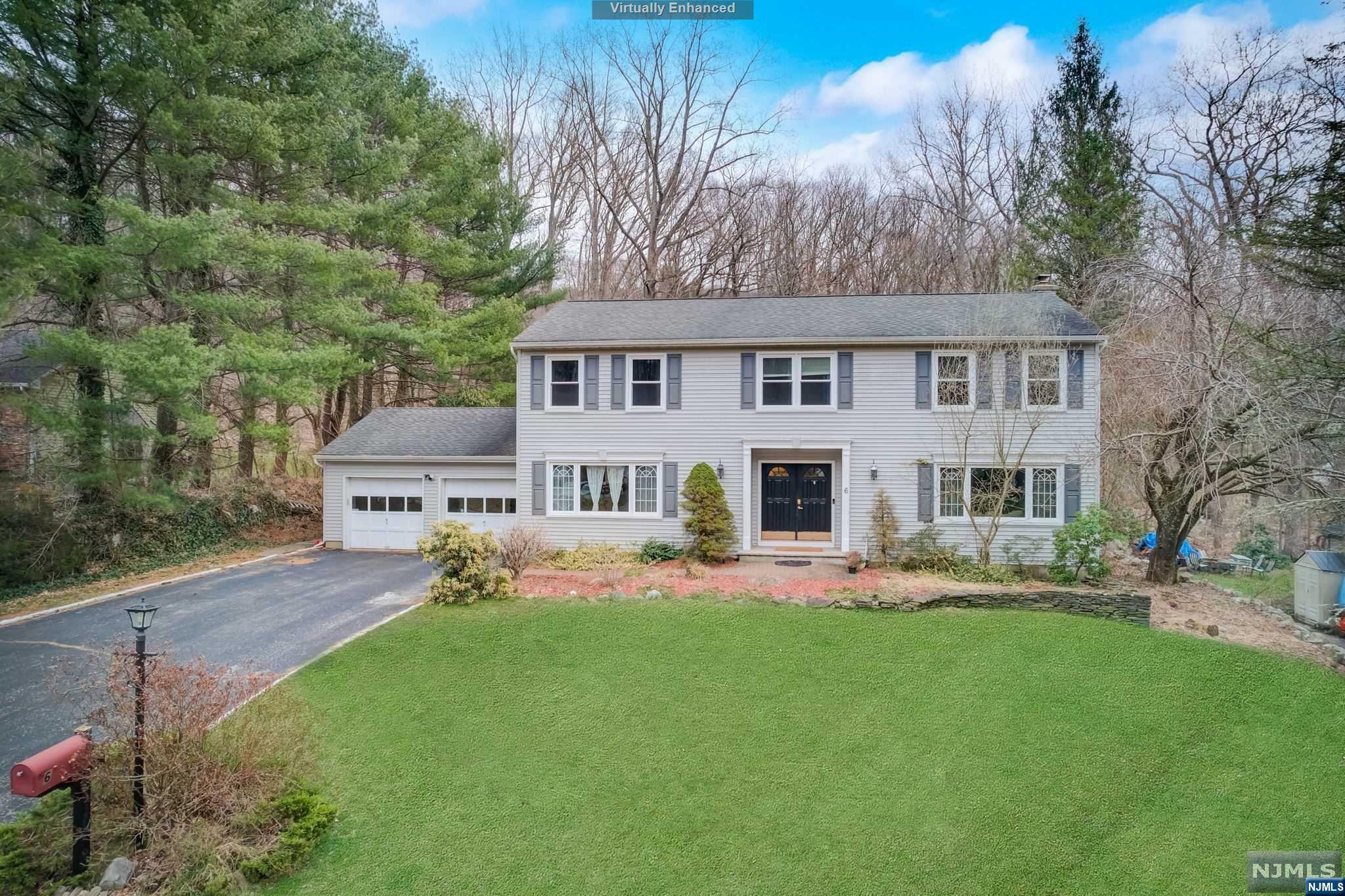 6 Sweetwater Lane