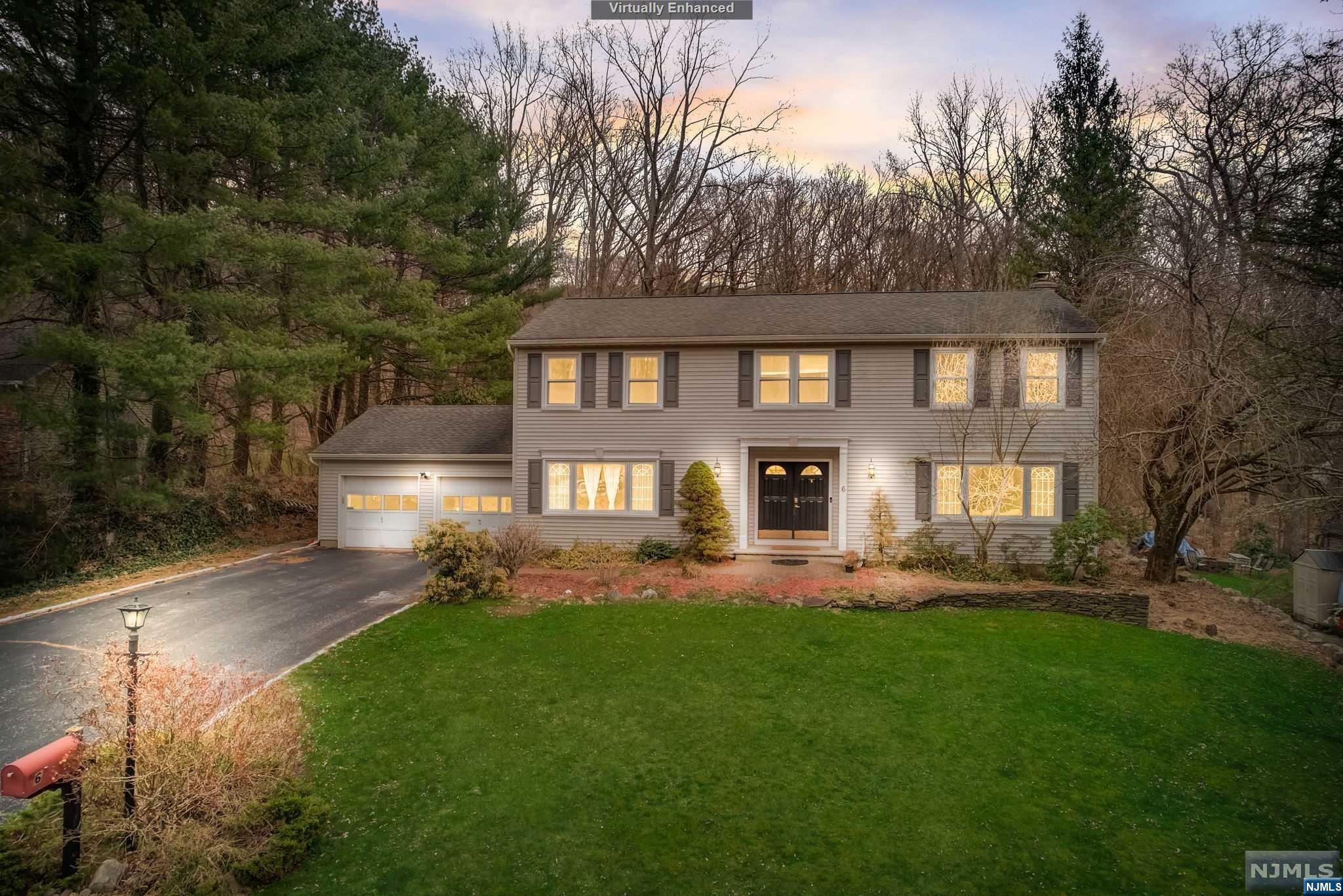 6 Sweetwater Lane