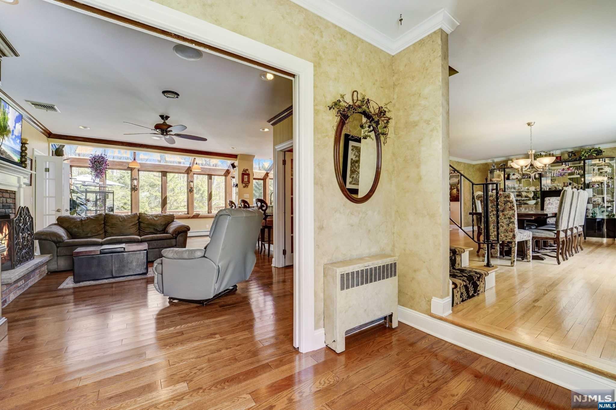 23 Deerfield Terrace