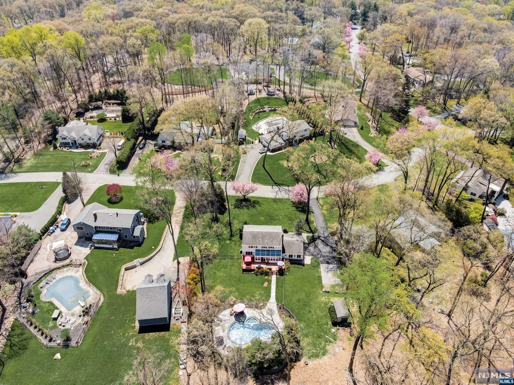 23 Deerfield Terrace