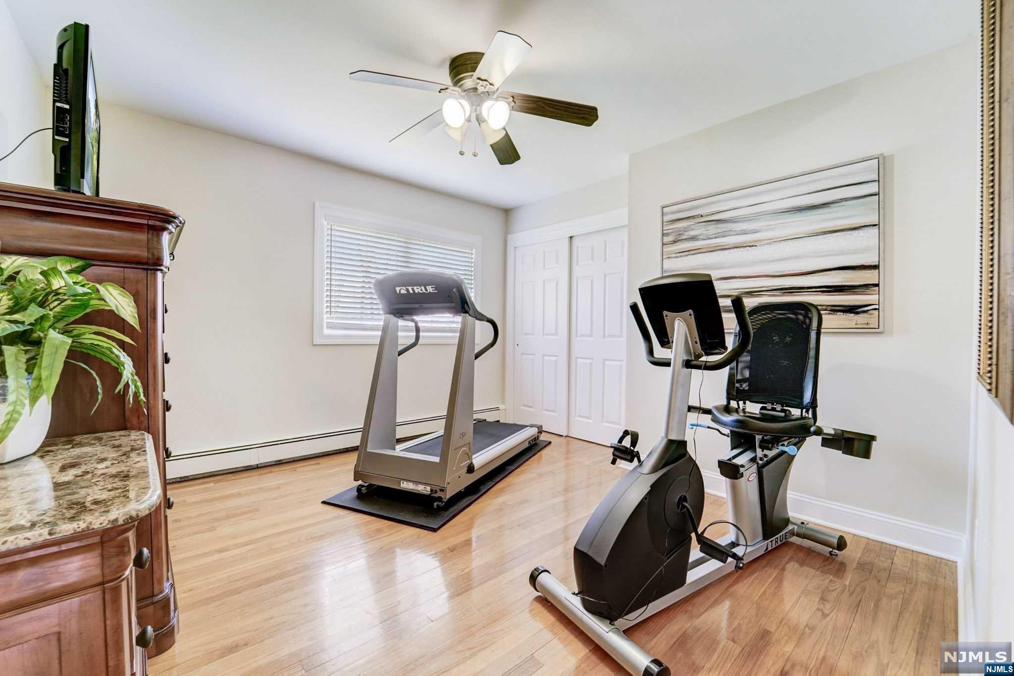 23 Deerfield Terrace