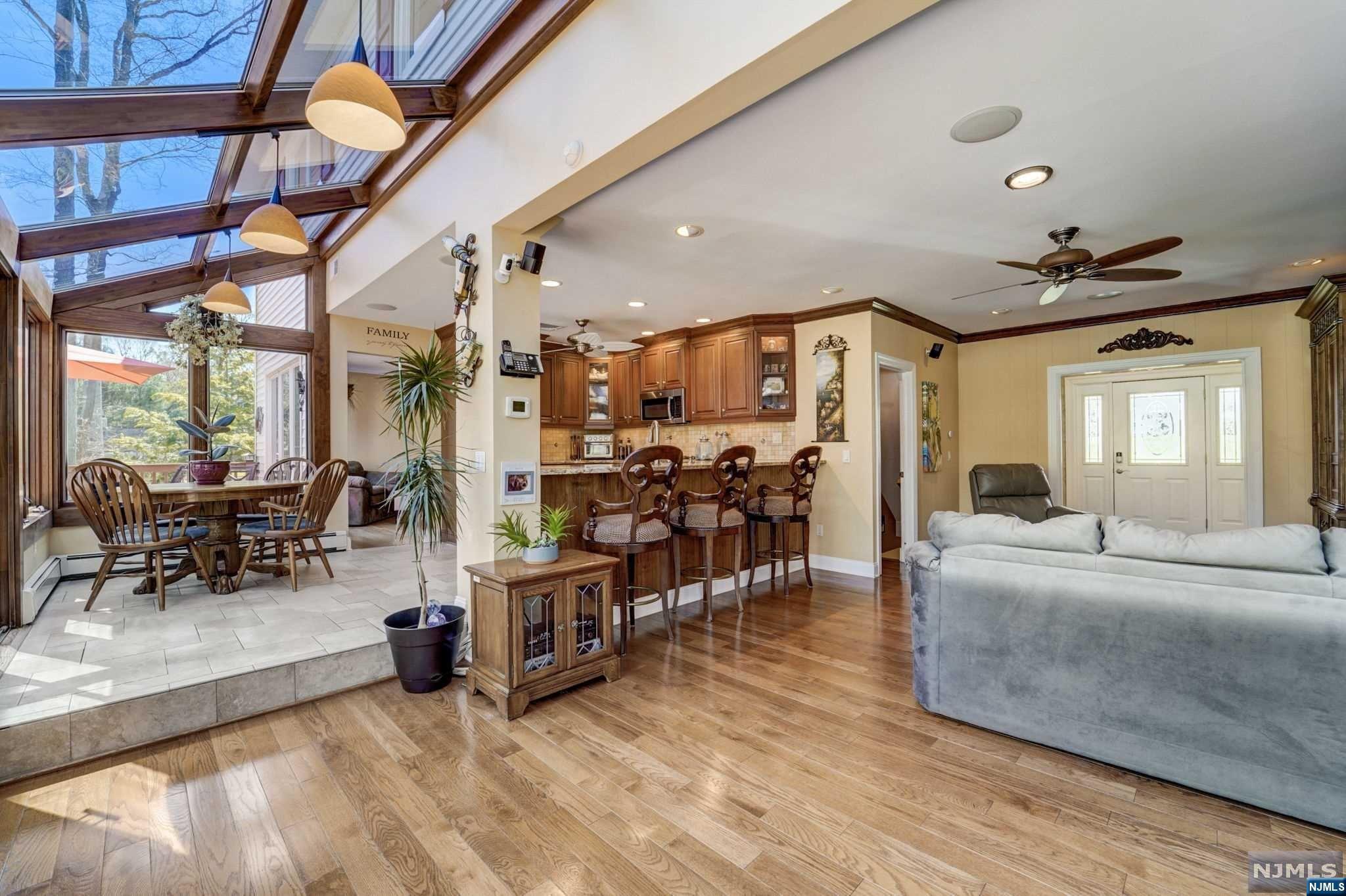 23 Deerfield Terrace