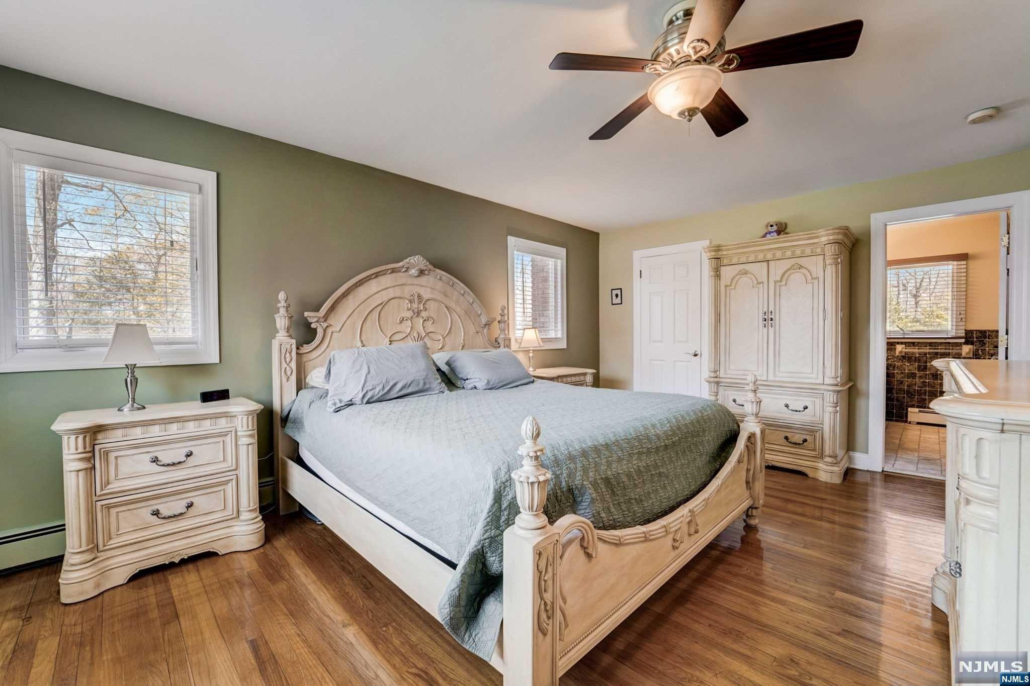 23 Deerfield Terrace