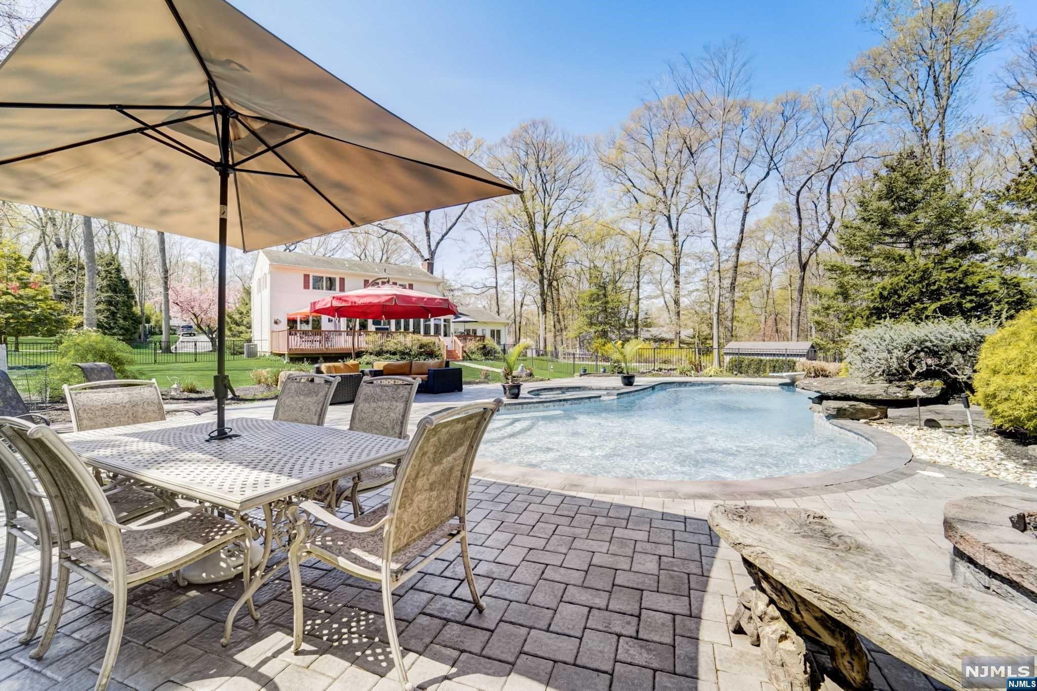 23 Deerfield Terrace