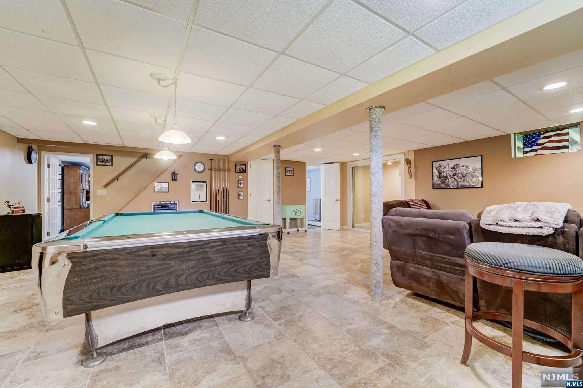 23 Deerfield Terrace