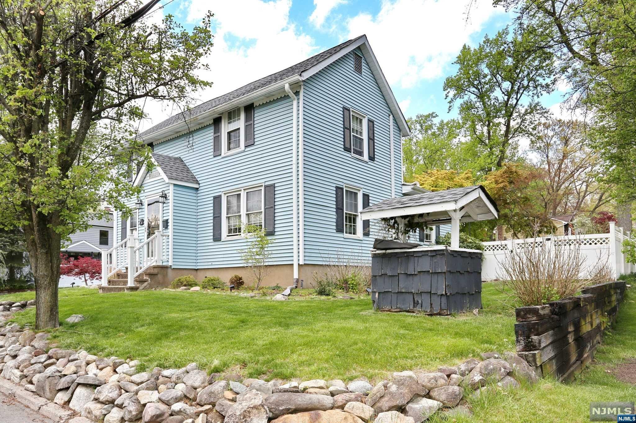 94 Colony Avenue
