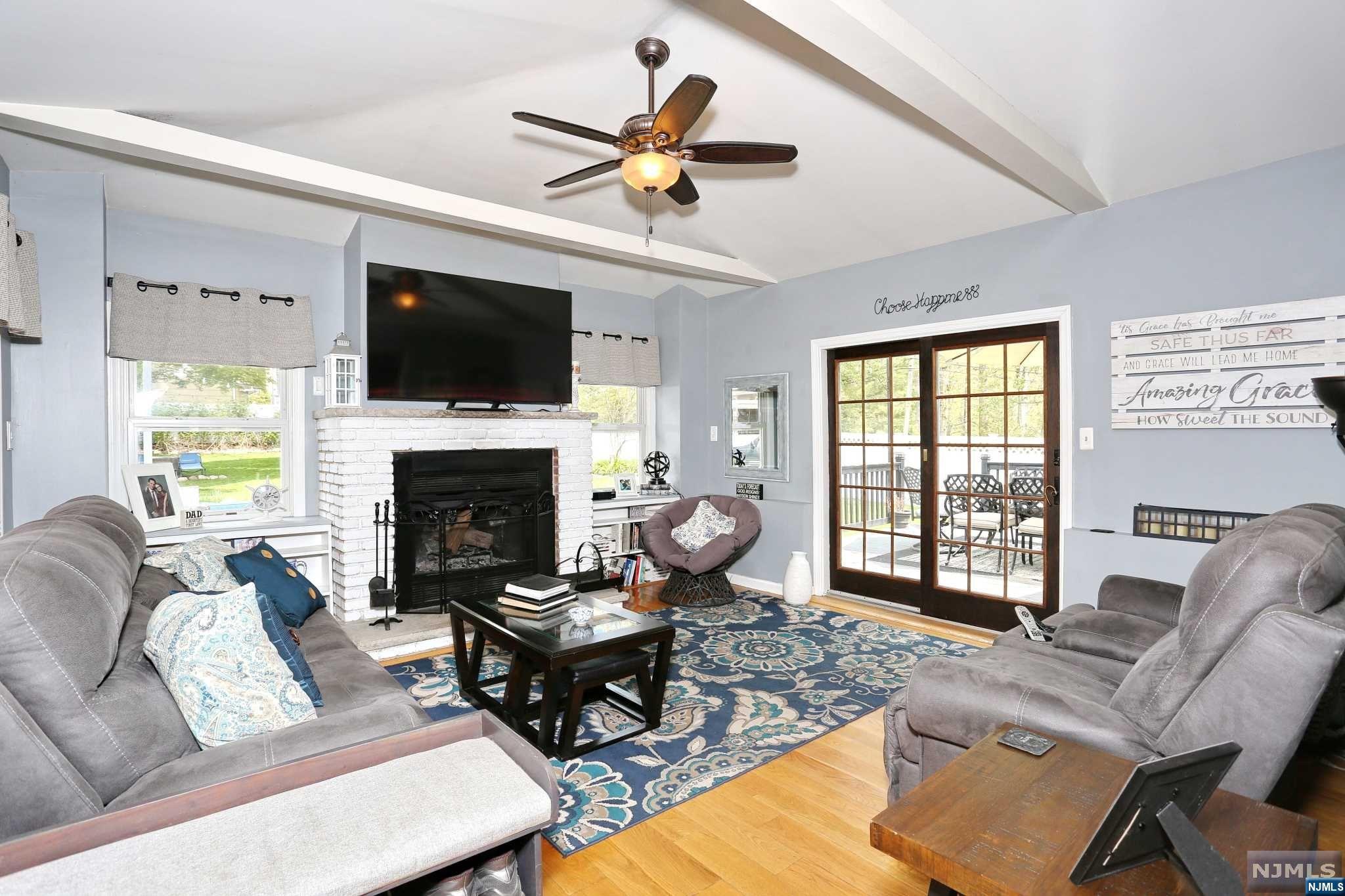 94 Colony Avenue