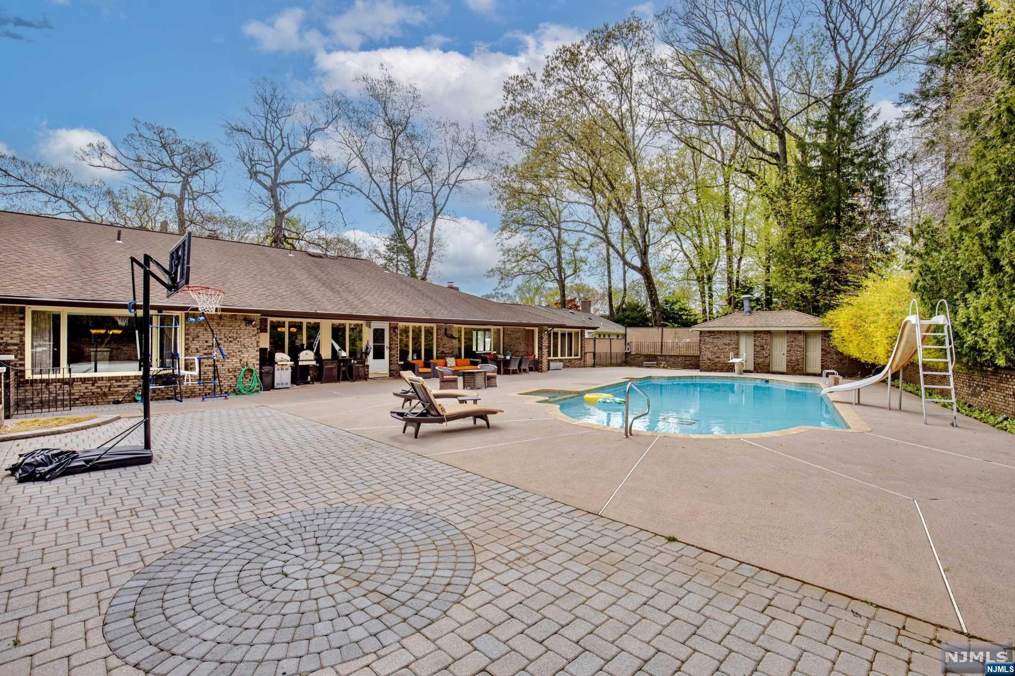 131 Sunrise Drive