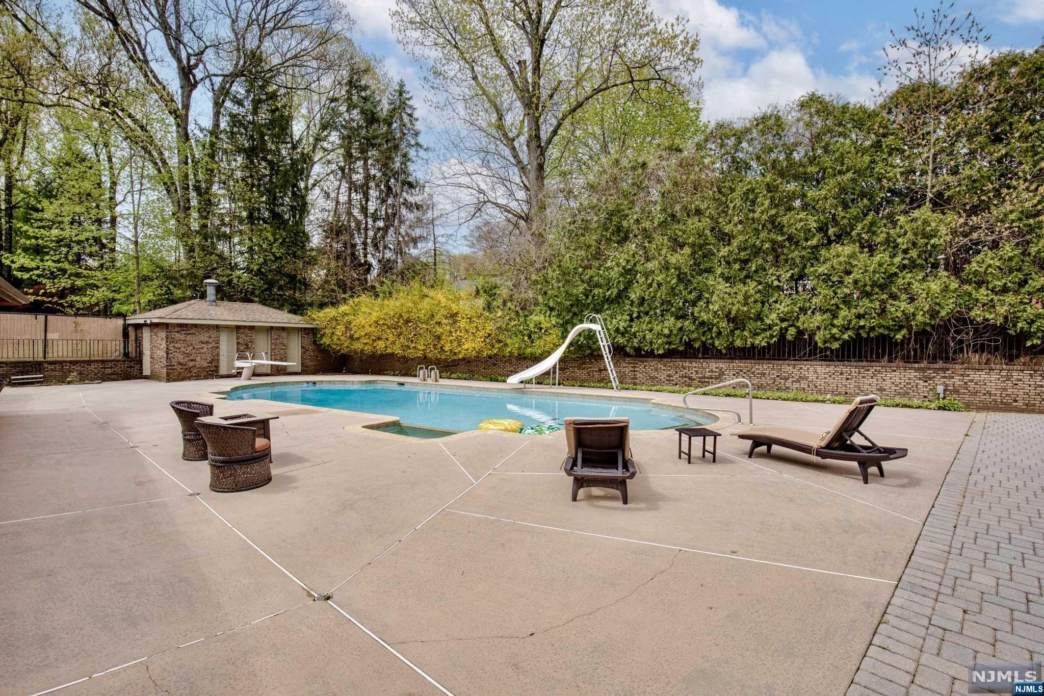 131 Sunrise Drive