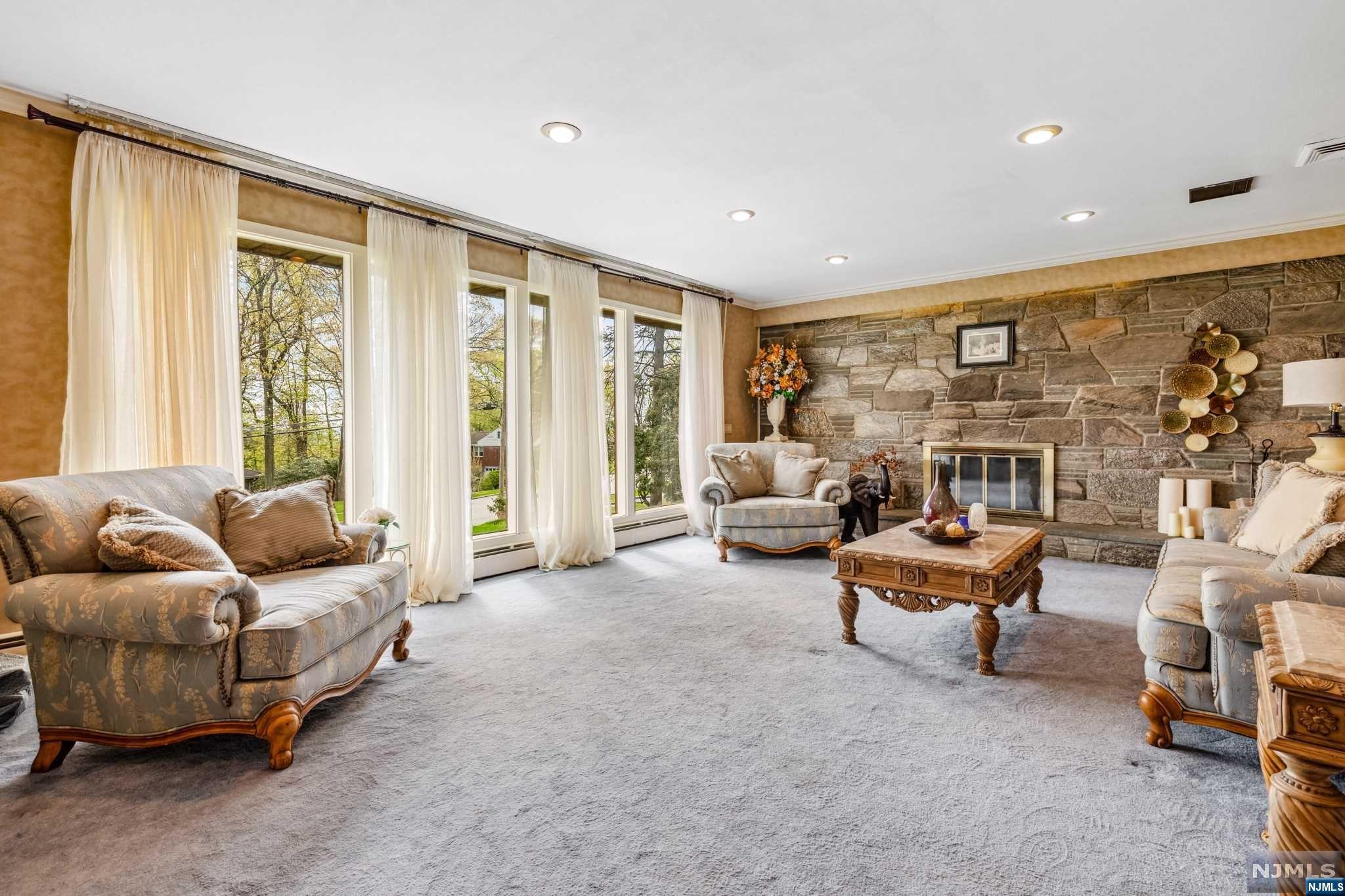 131 Sunrise Drive