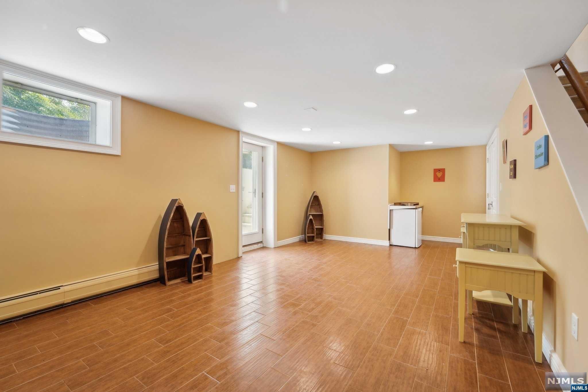 216 Hempstead Road