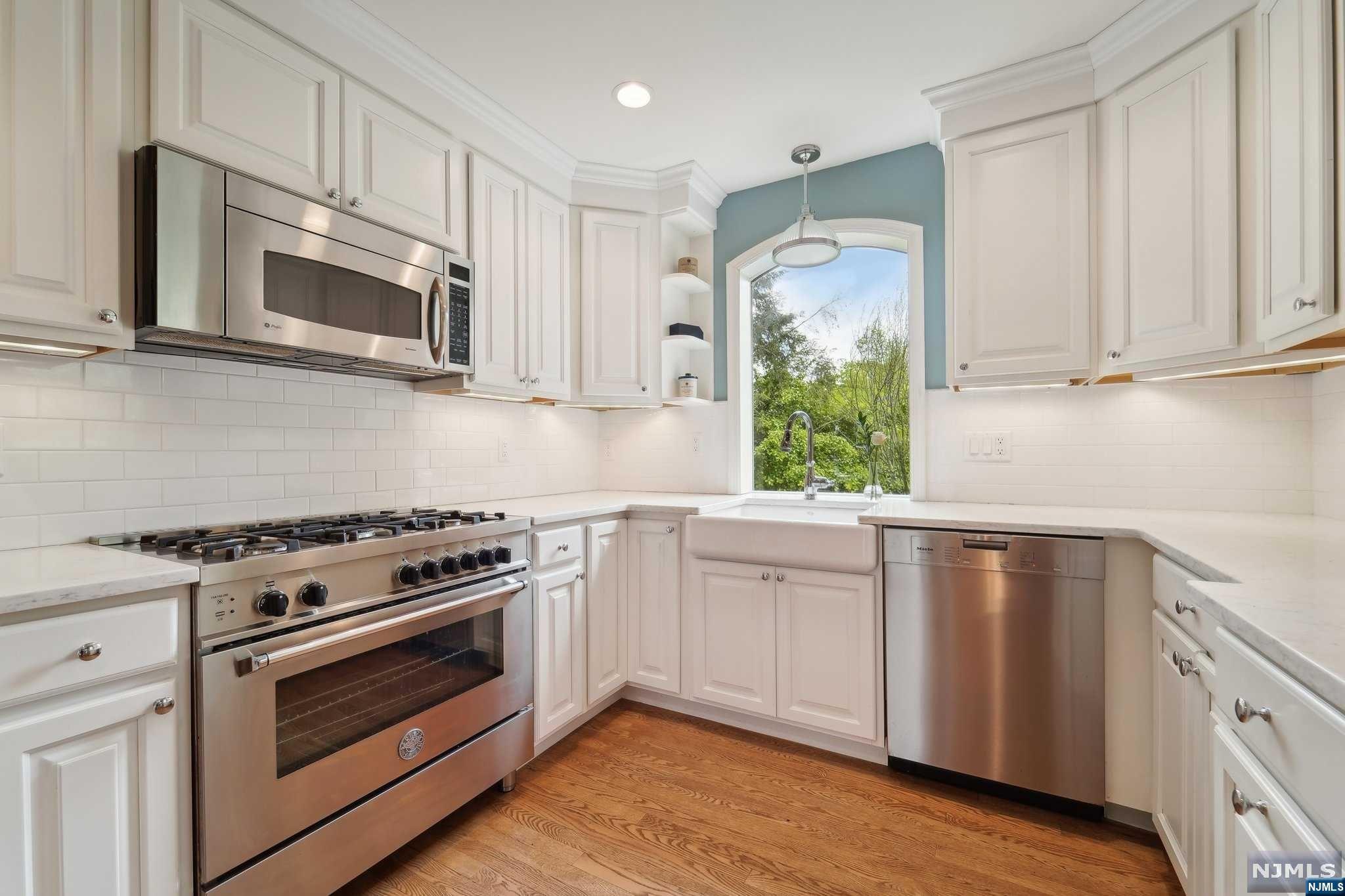 216 Hempstead Road
