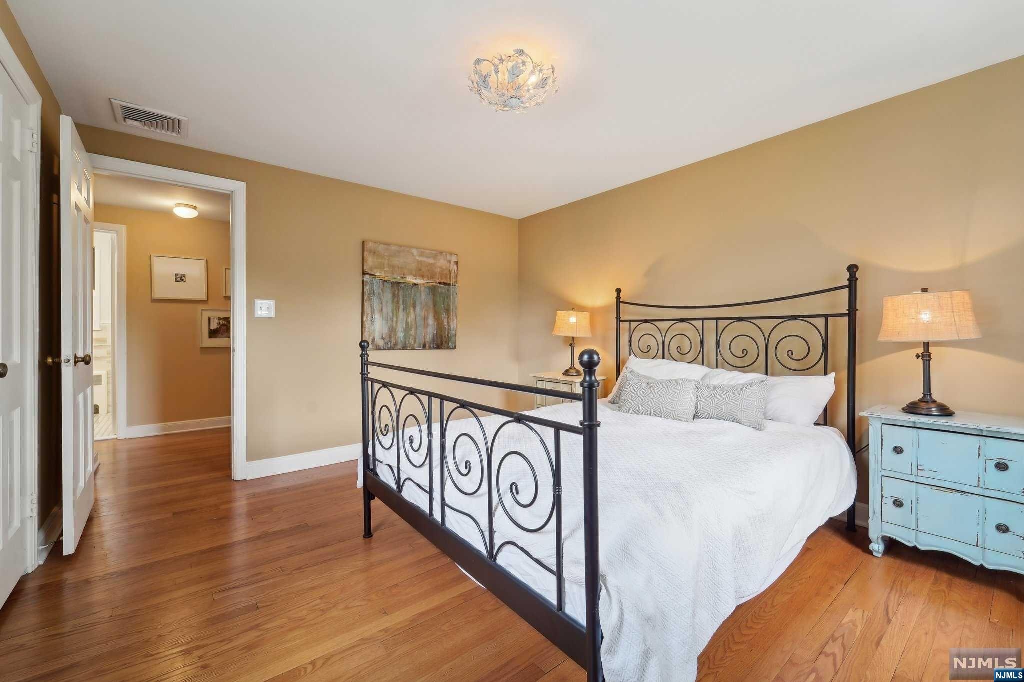 216 Hempstead Road