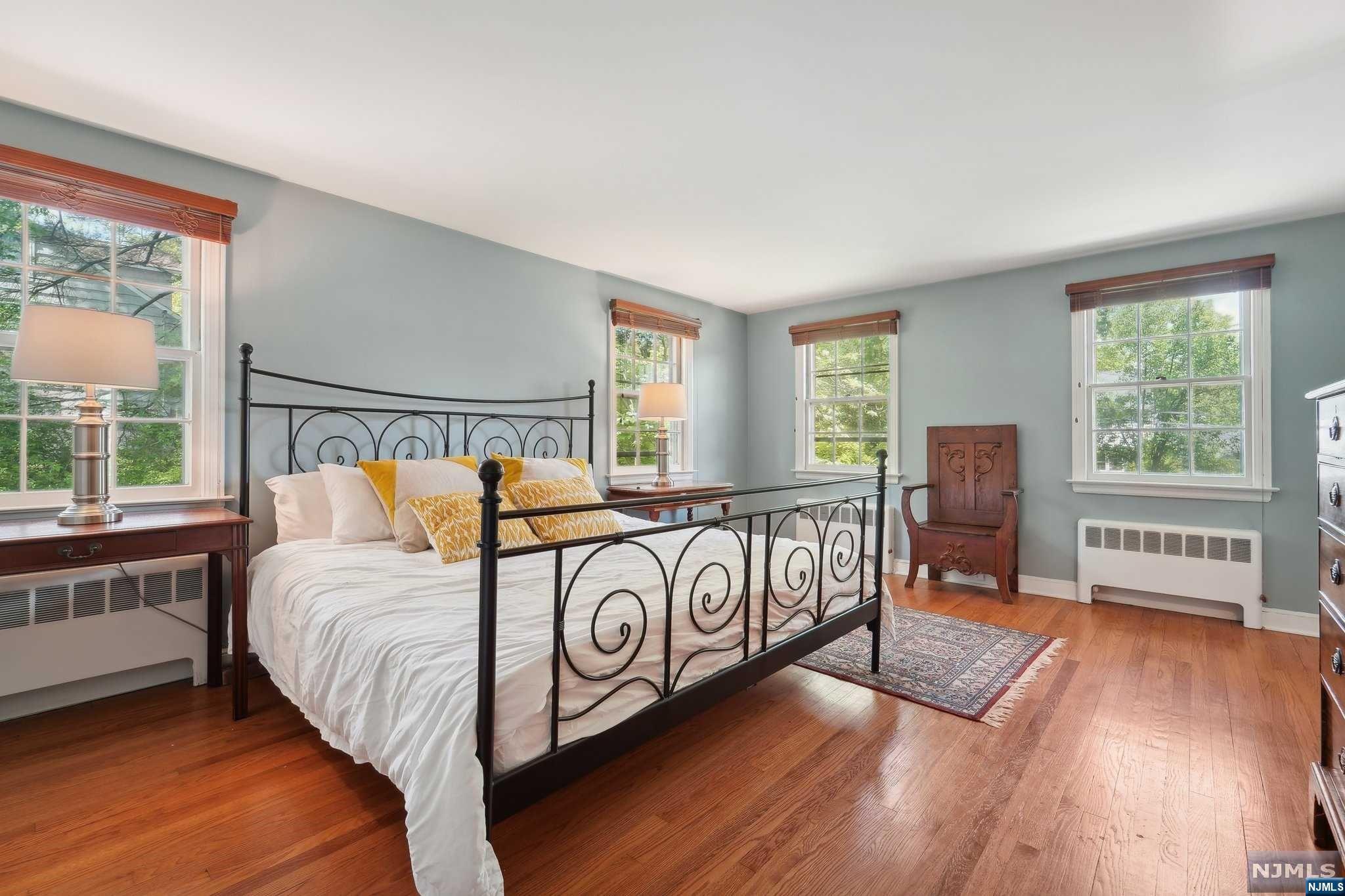 216 Hempstead Road