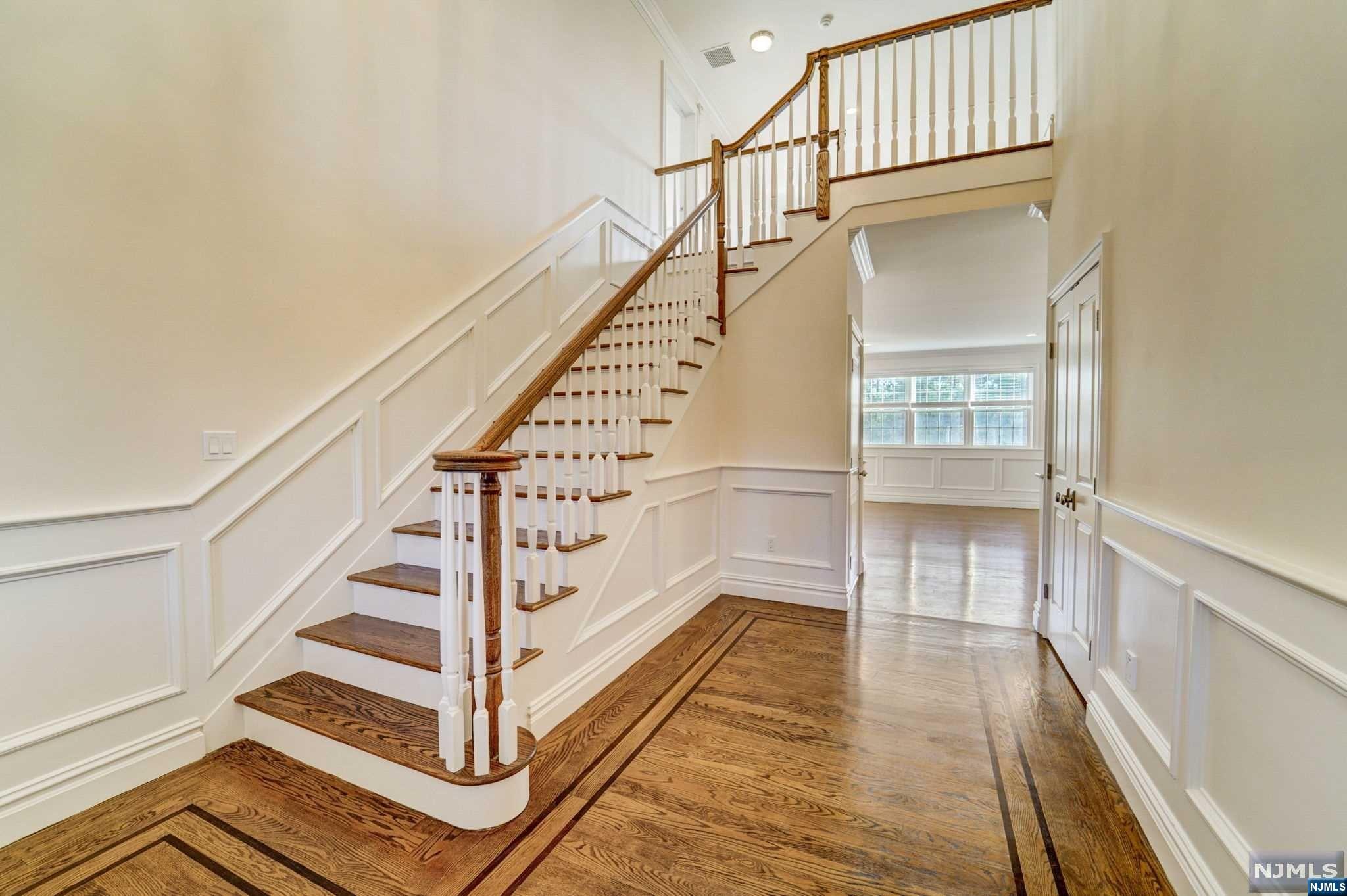 6 William J Murphy Way