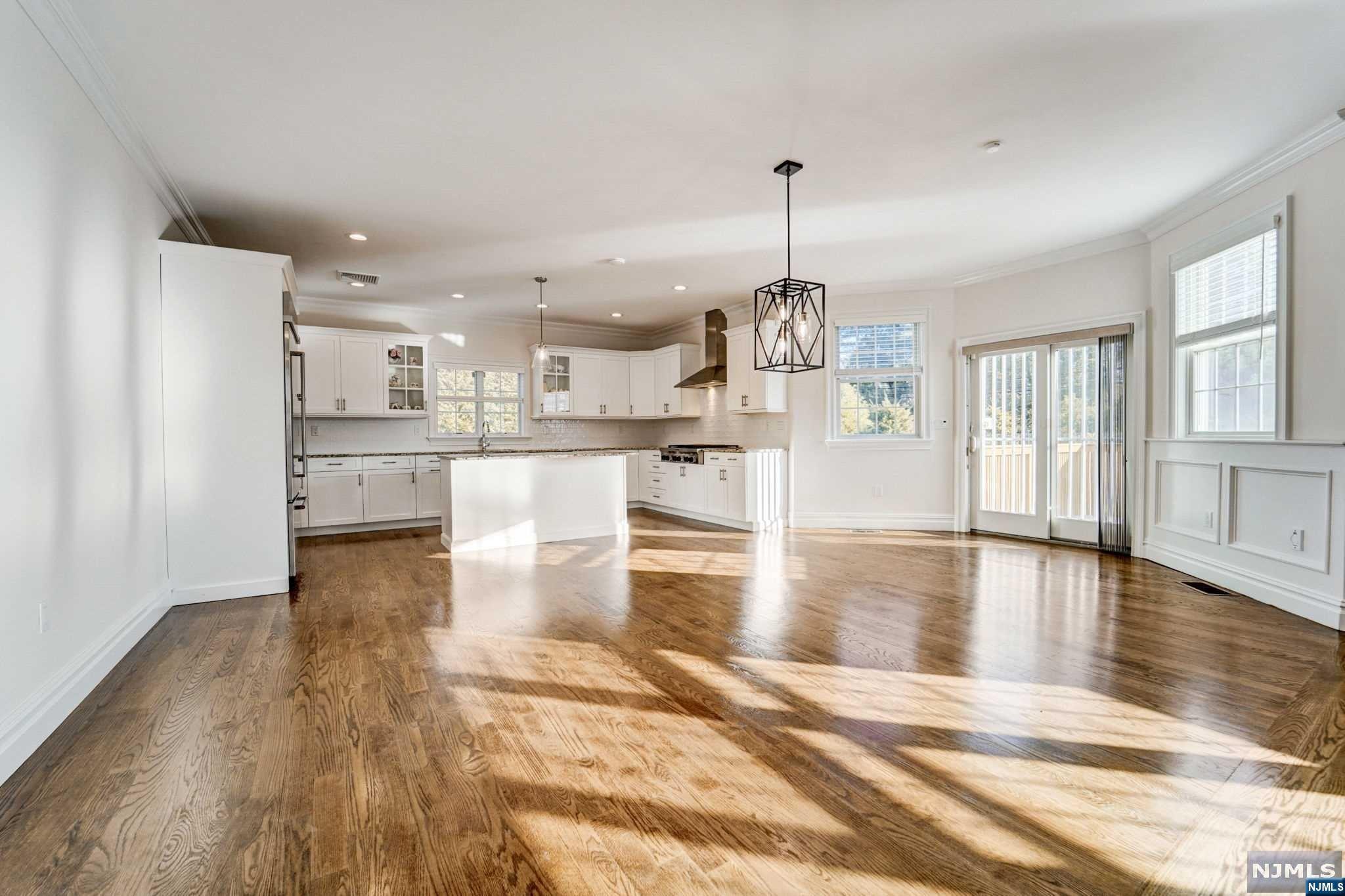 6 William J Murphy Way