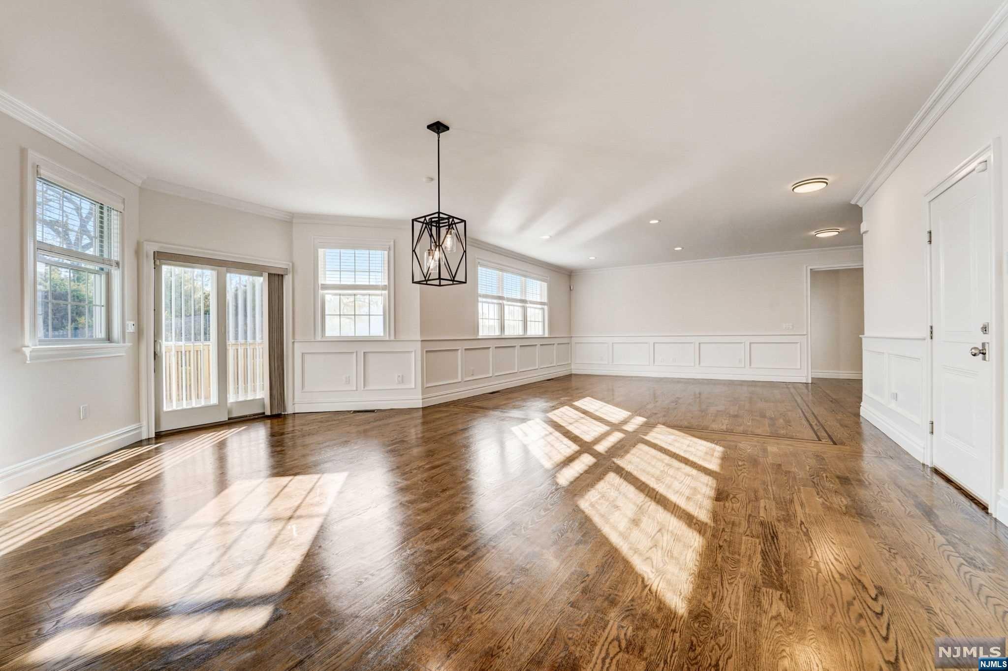 6 William J Murphy Way
