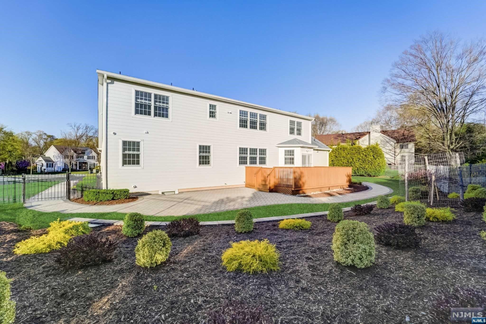 6 William J Murphy Way