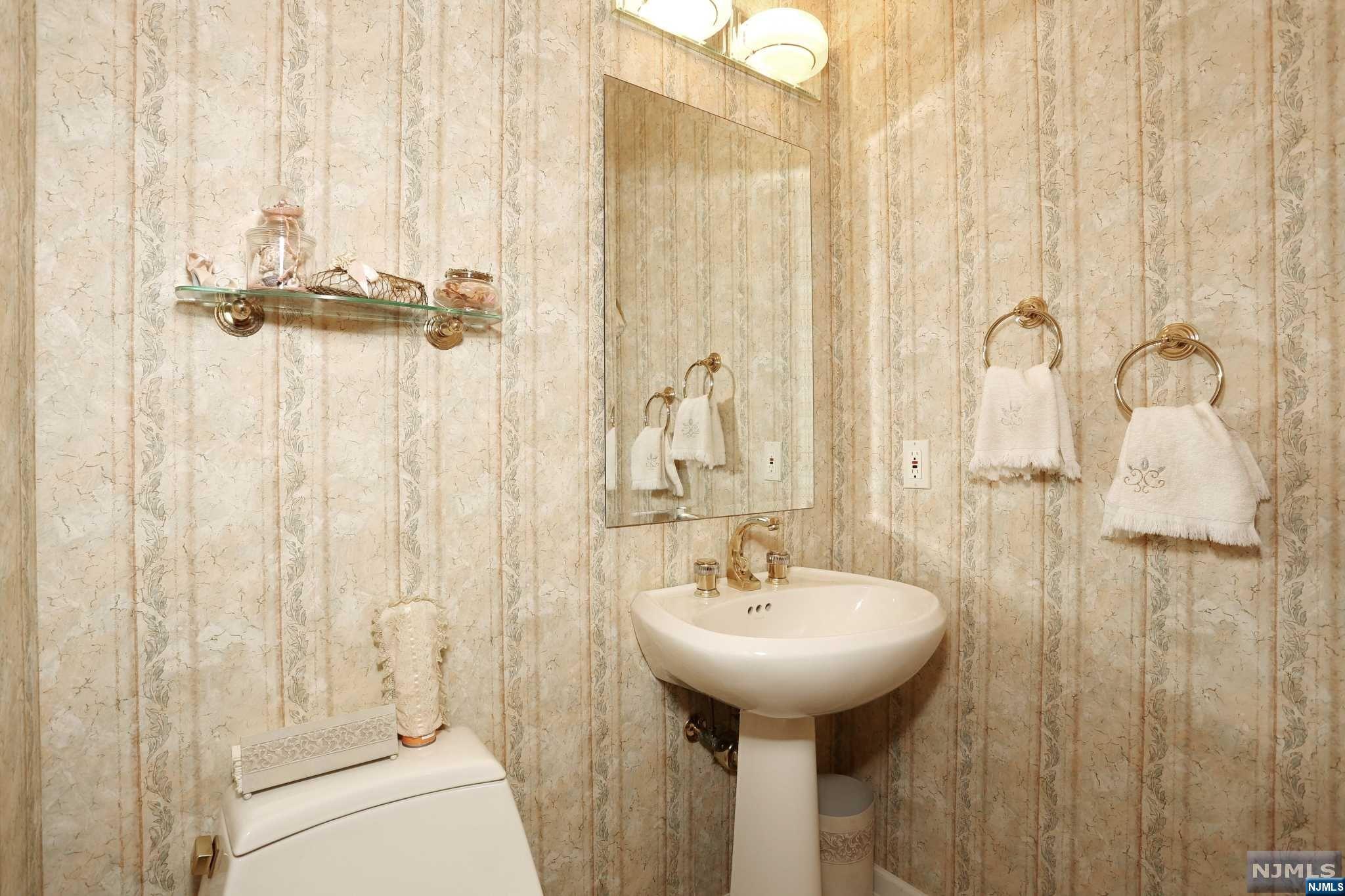 211 Laurel Brook Road 211