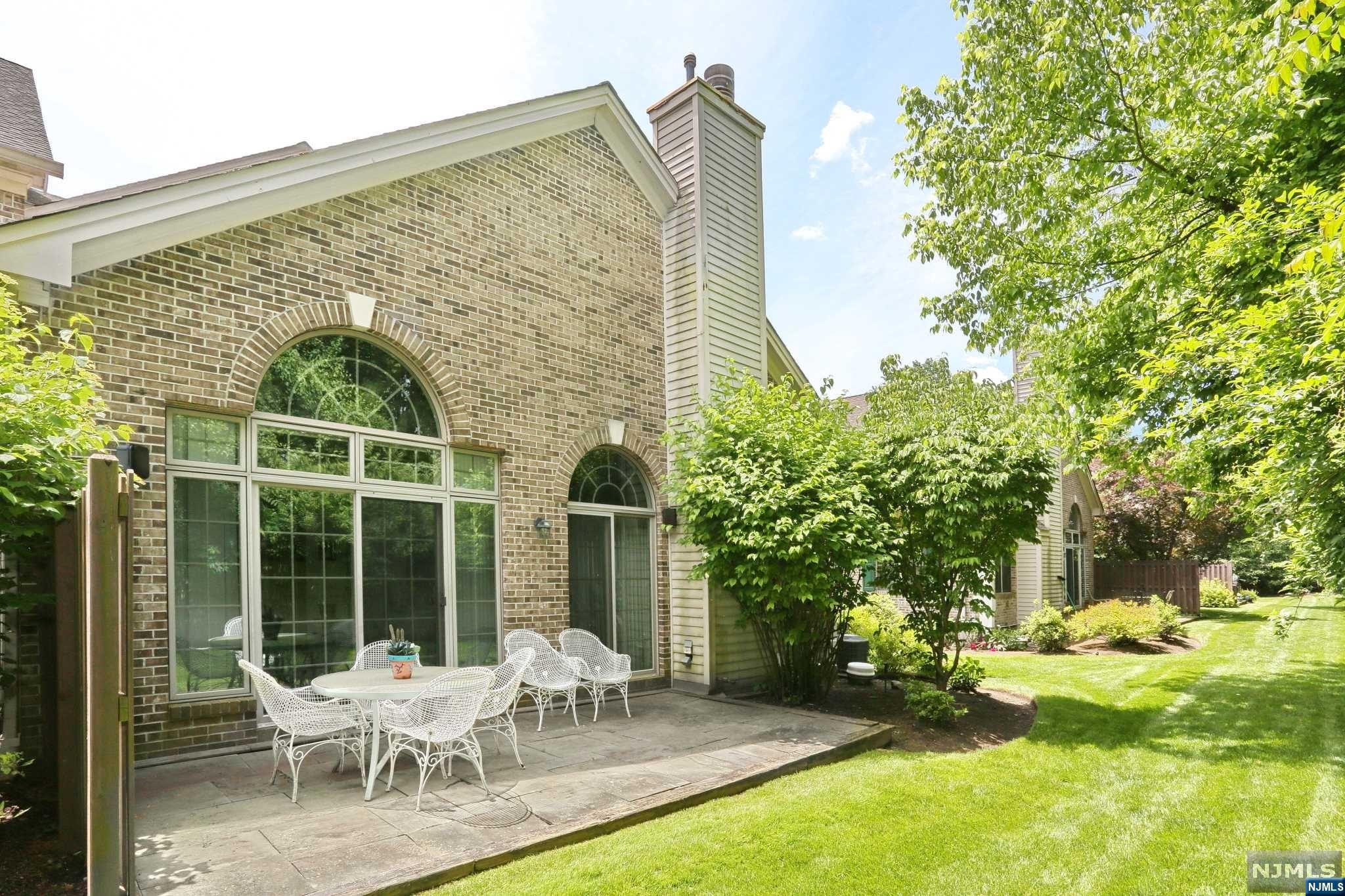 211 Laurel Brook Road 211