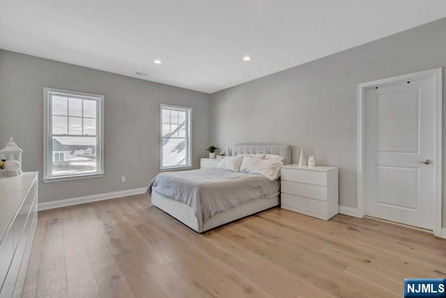 15 Roxbury Road