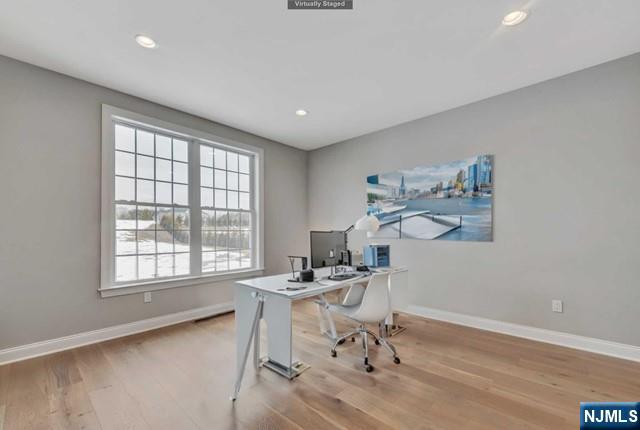 15 Roxbury Road