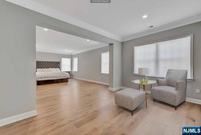 15 Roxbury Road
