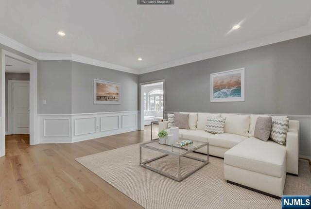 15 Roxbury Road