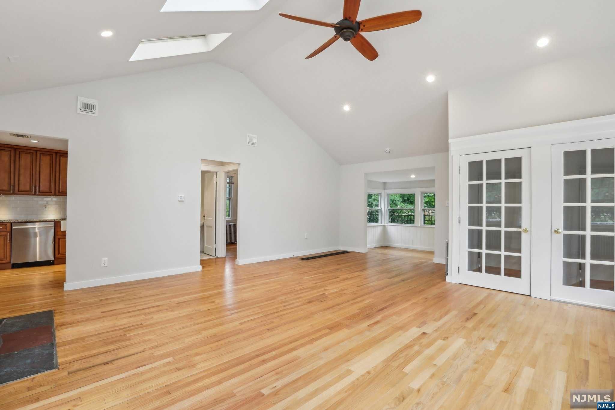 261 West Saddle River Road