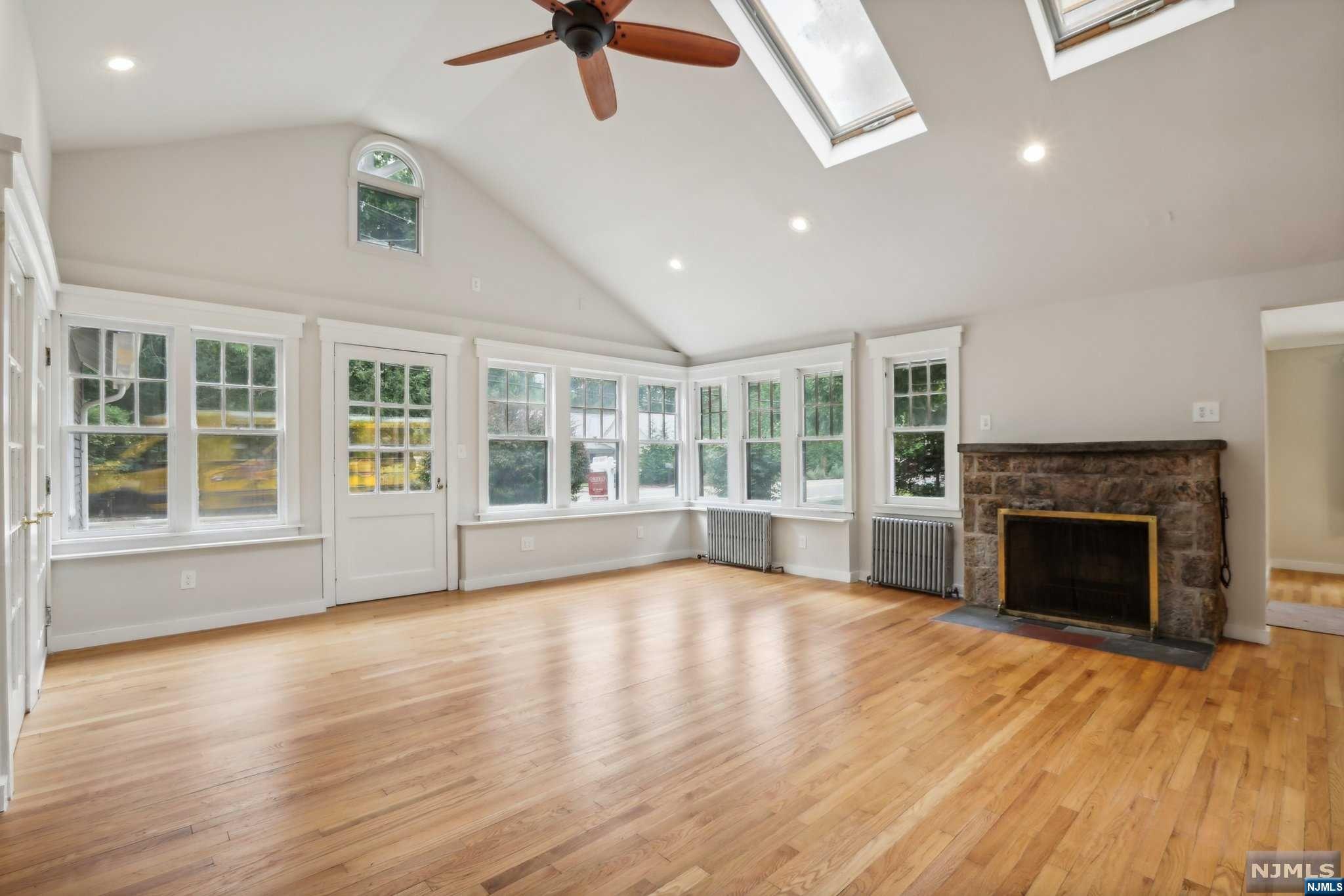 261 West Saddle River Road