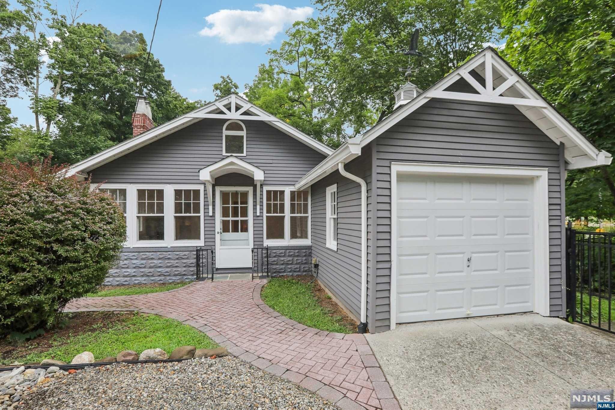 261 West Saddle River Road
