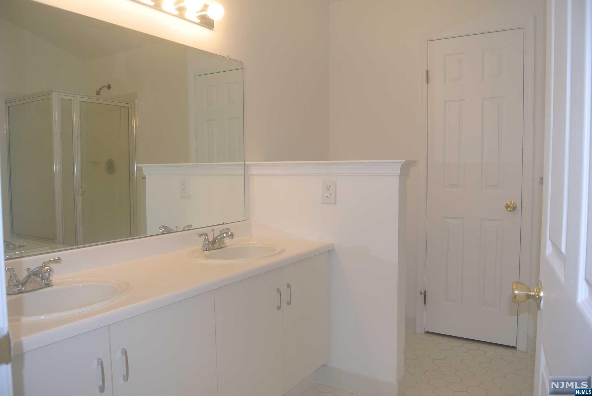 490 Green Mountain Road