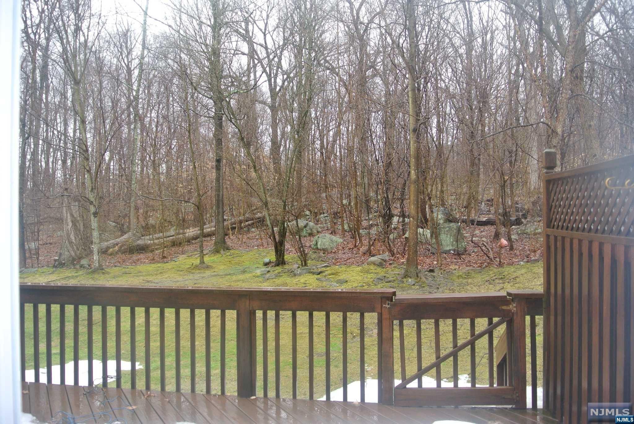 490 Green Mountain Road