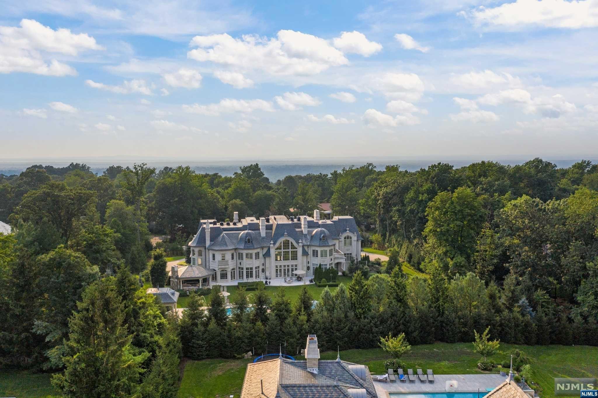 48 Rio Vista Drive