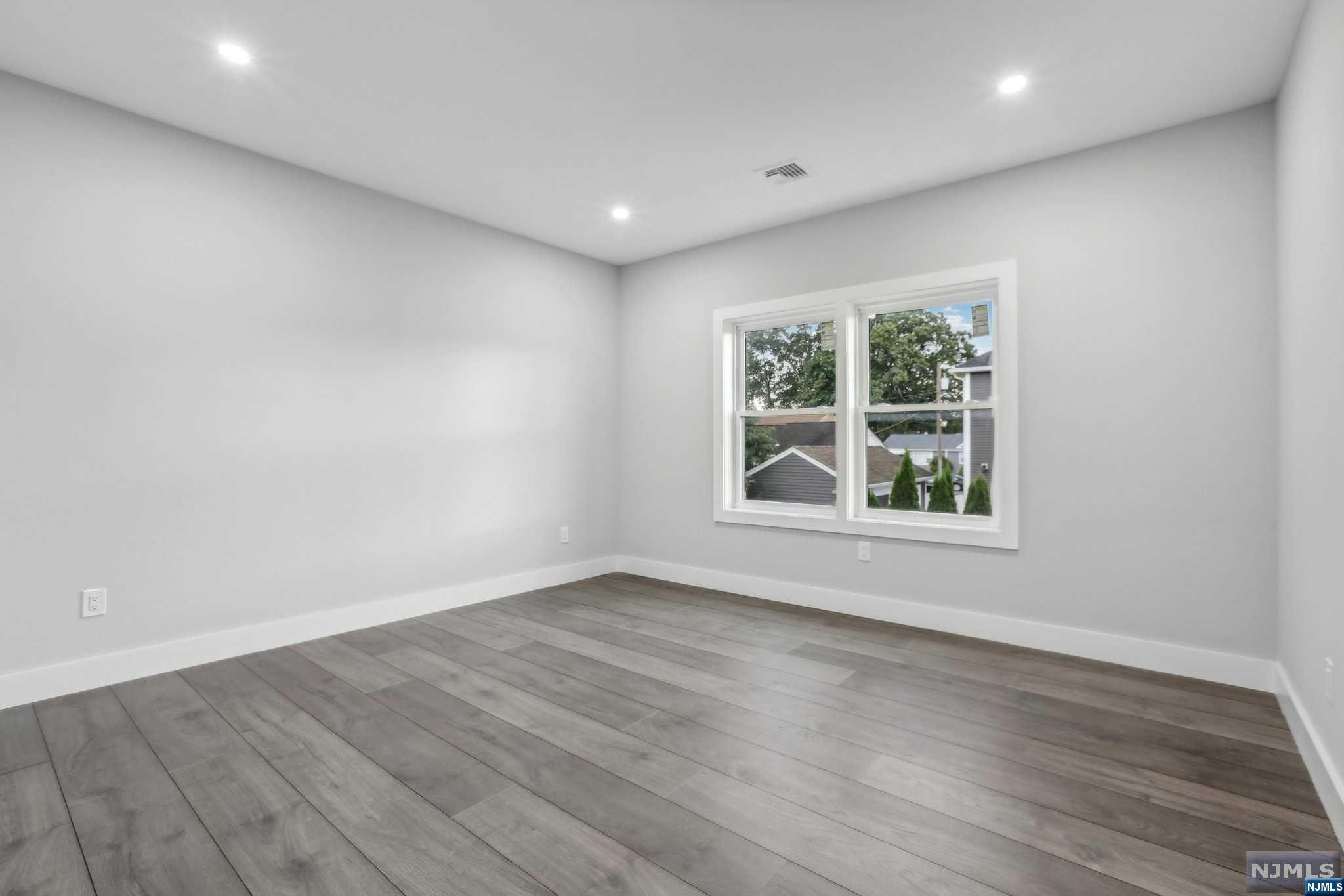 302 Schepis Avenue