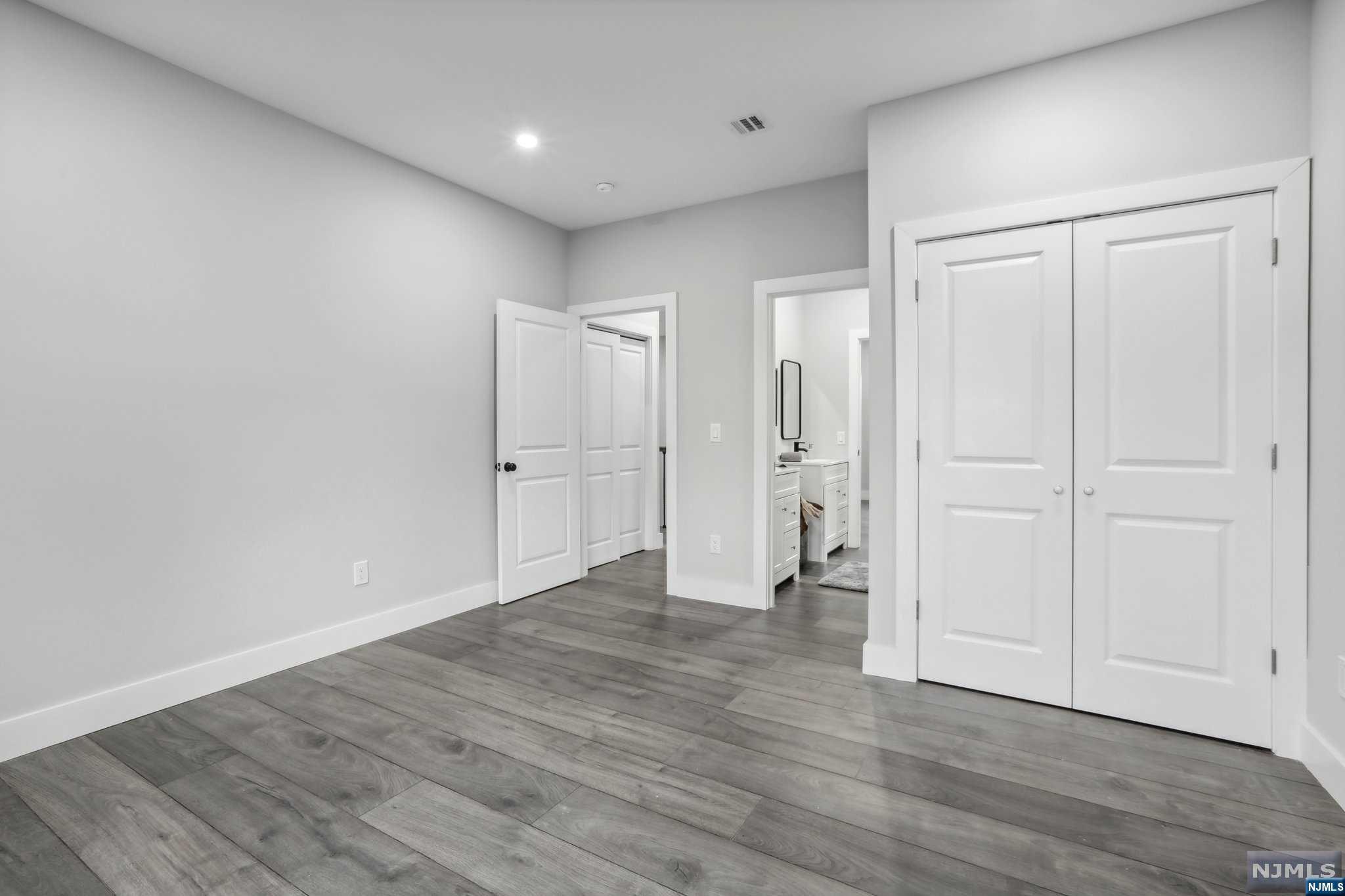 302 Schepis Avenue