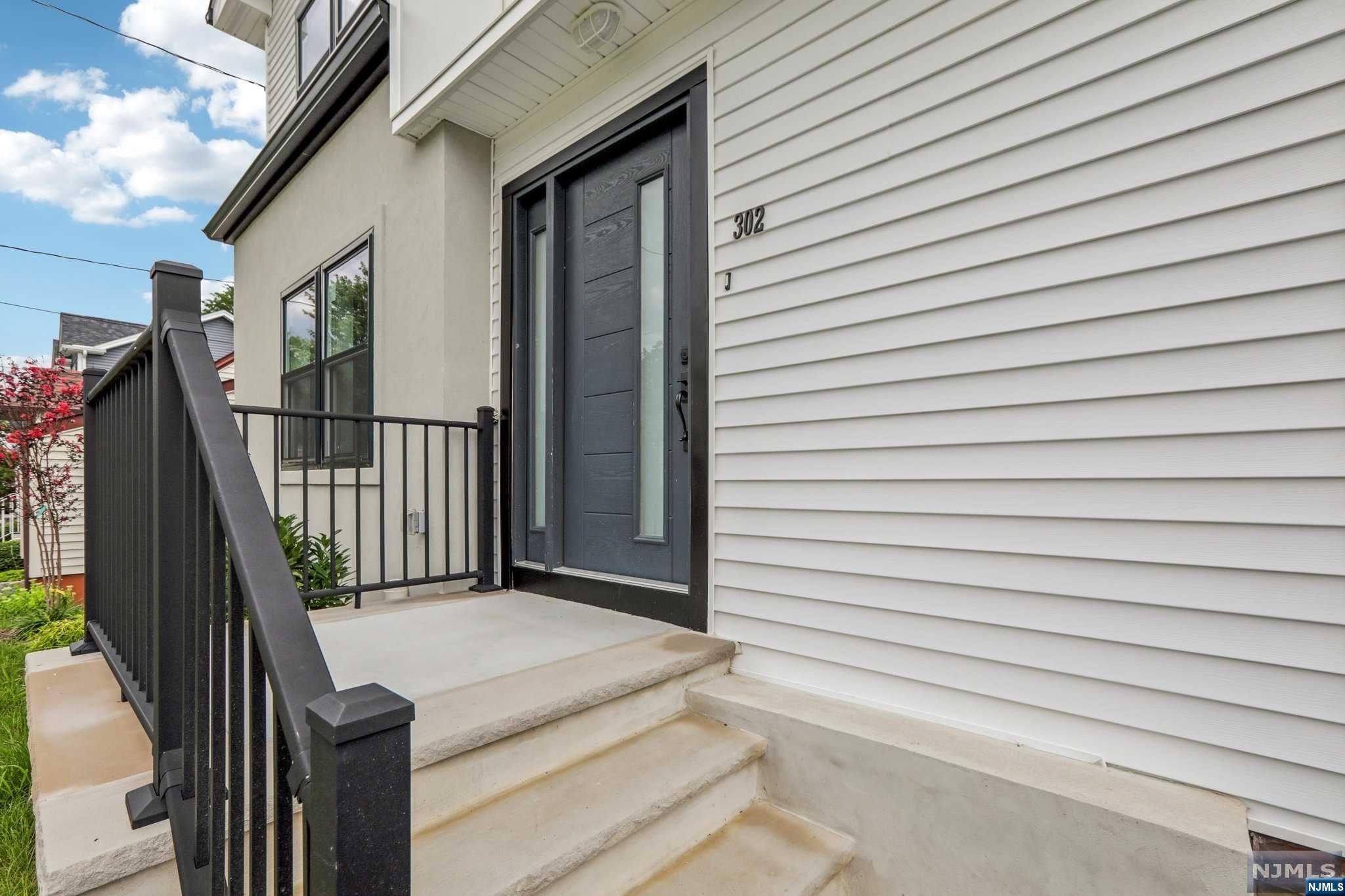 302 Schepis Avenue