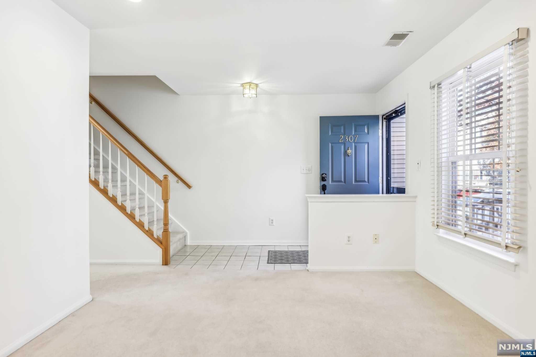 2307 Oakham Court