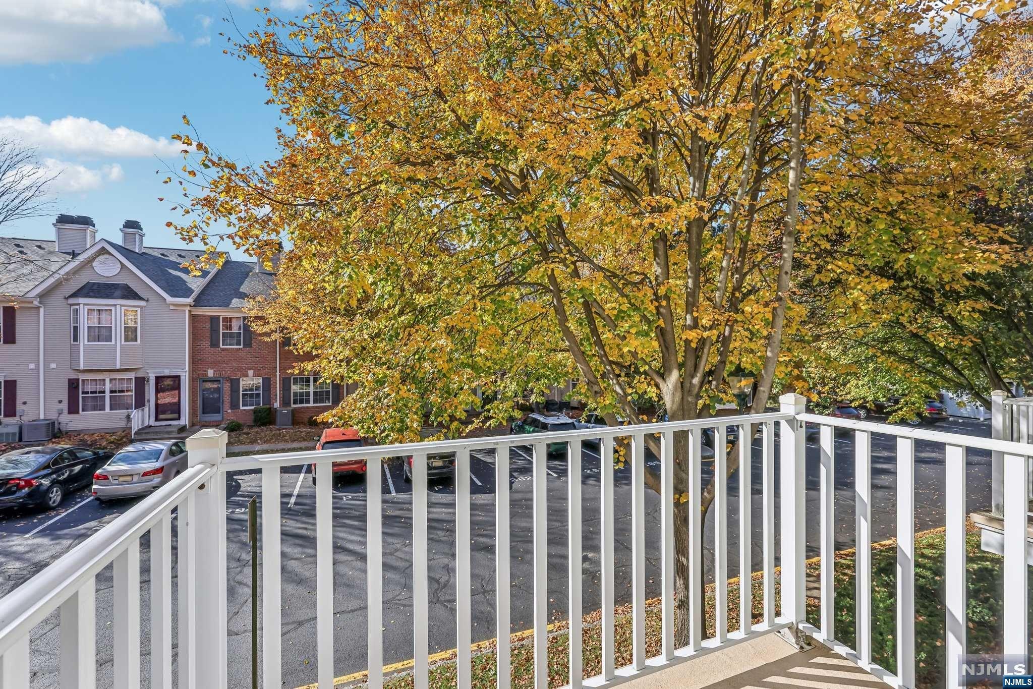 2307 Oakham Court