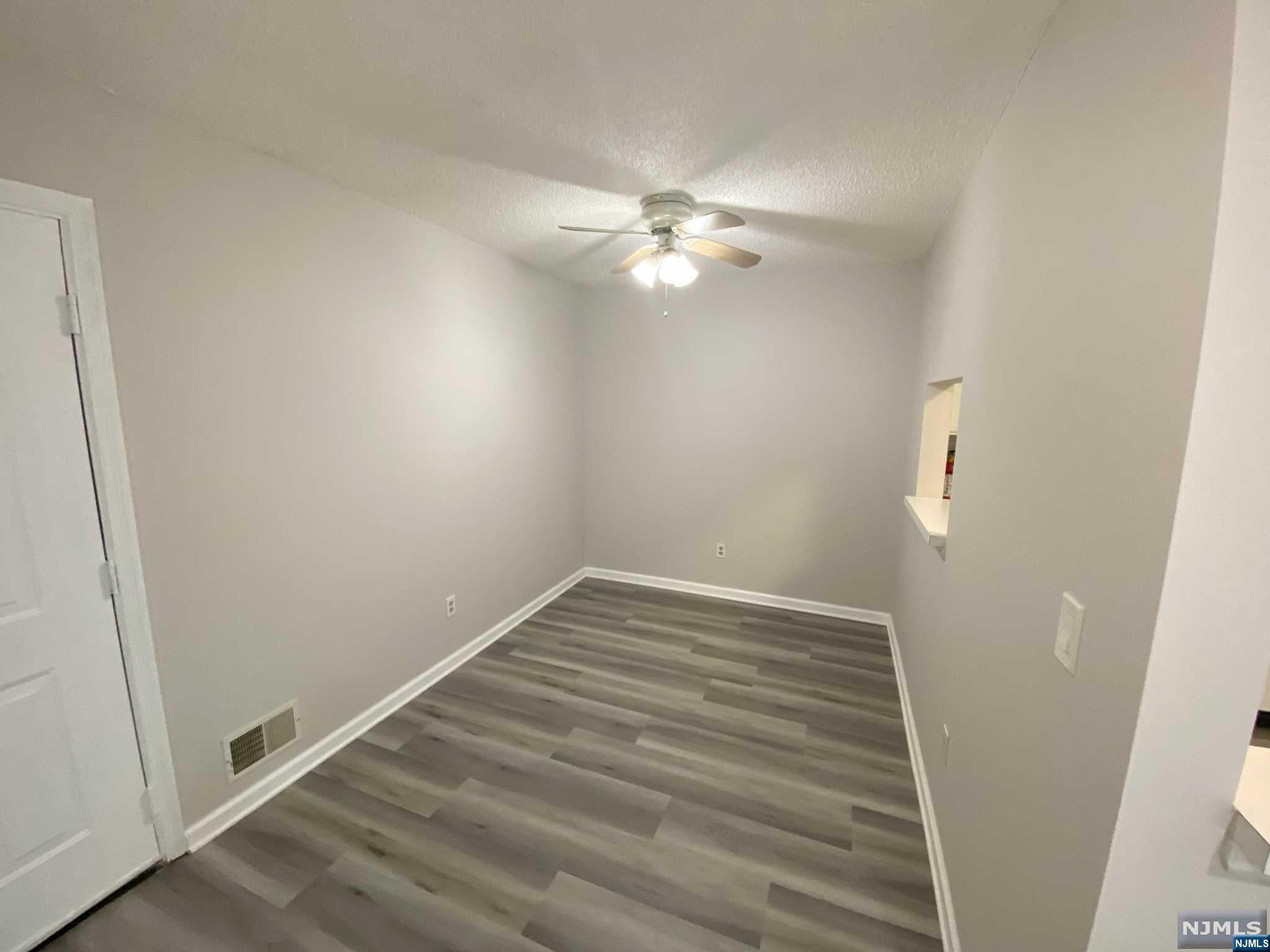 606 Lilac Lane