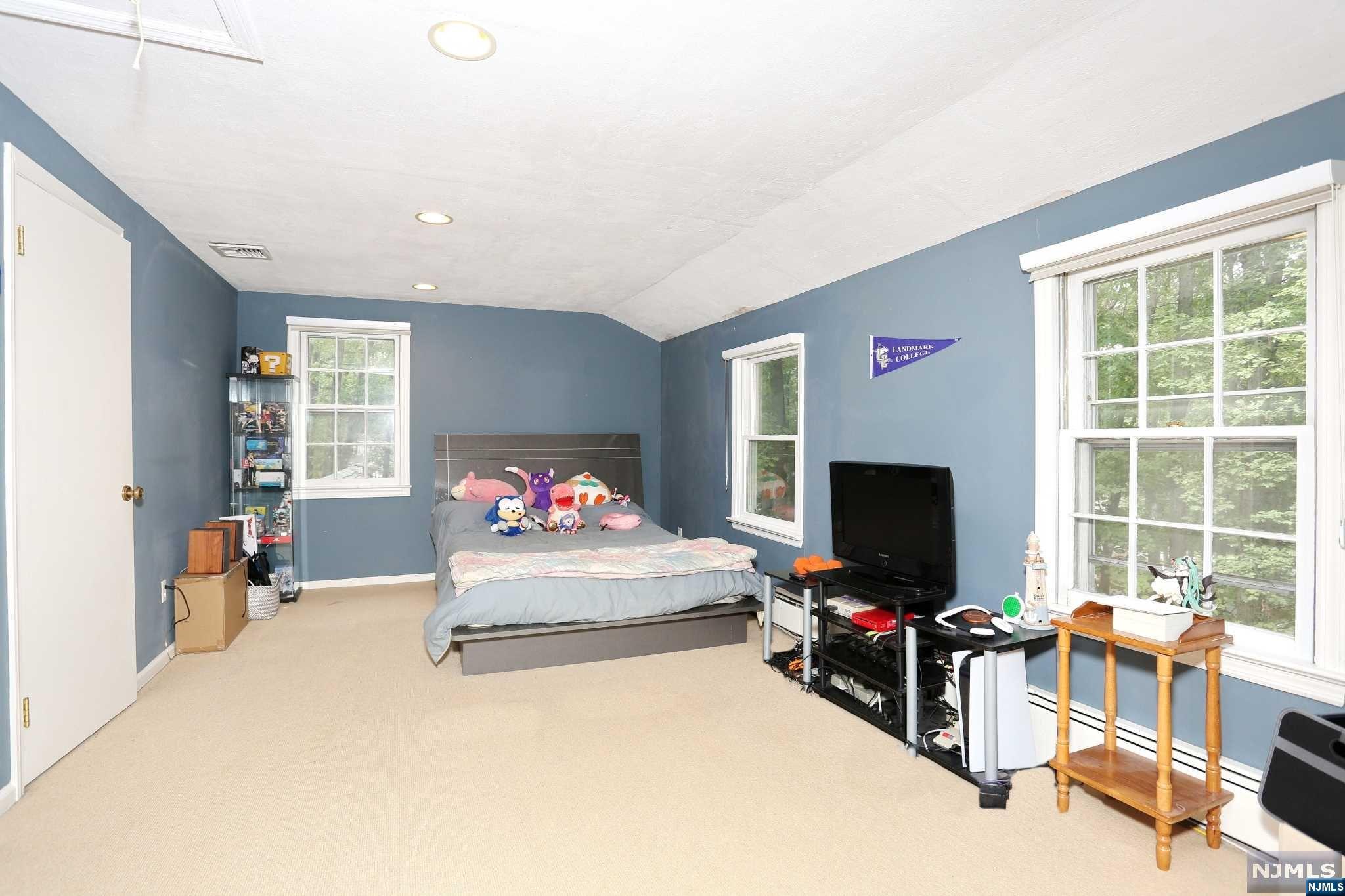 115 Apple Ridge Road
