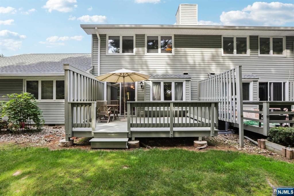 81 Sunset Court